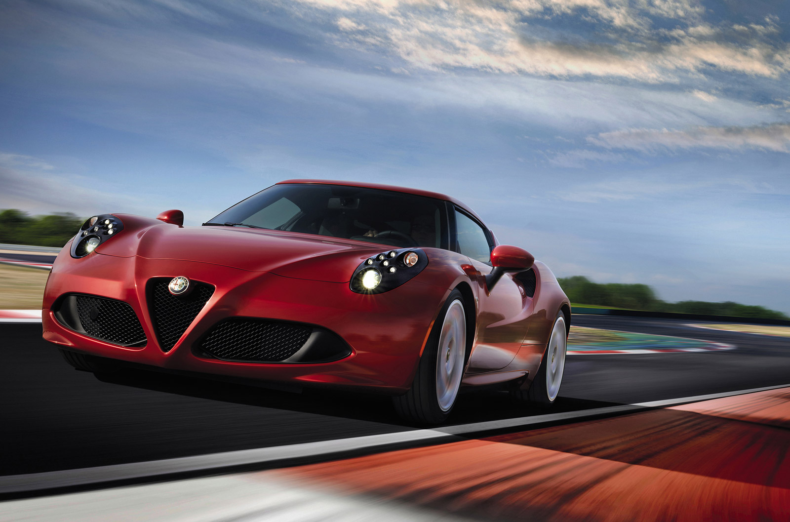 Alfa Romeo Establishes U S Dealer Network Prices 2015 4c From 55 195