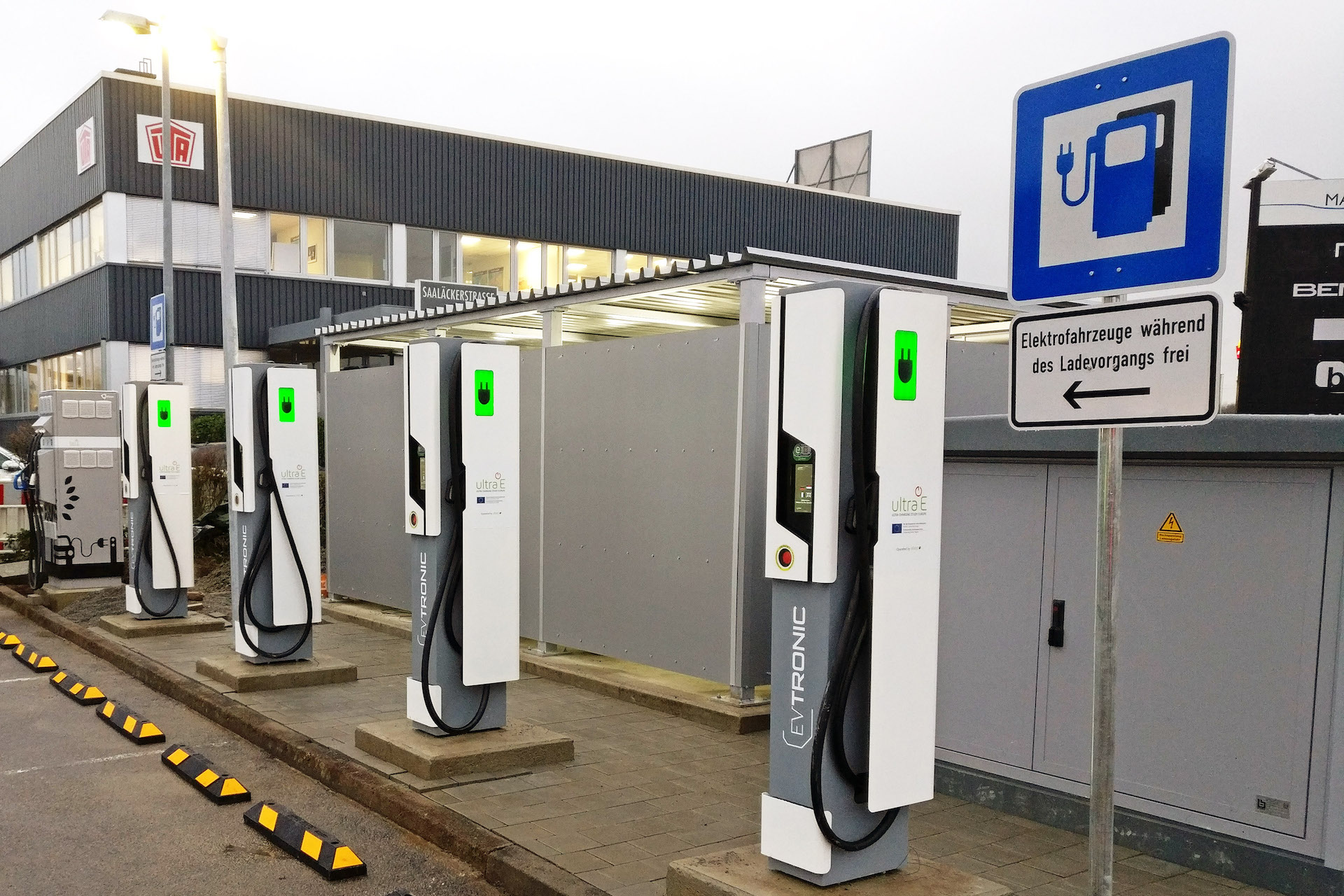 Europe Takes The Lead In Very Fast Electric car Charging