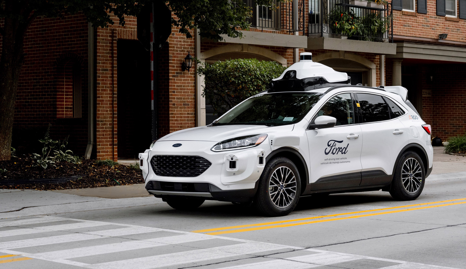 Ford and Argo AI introduce self-driving test vehicle