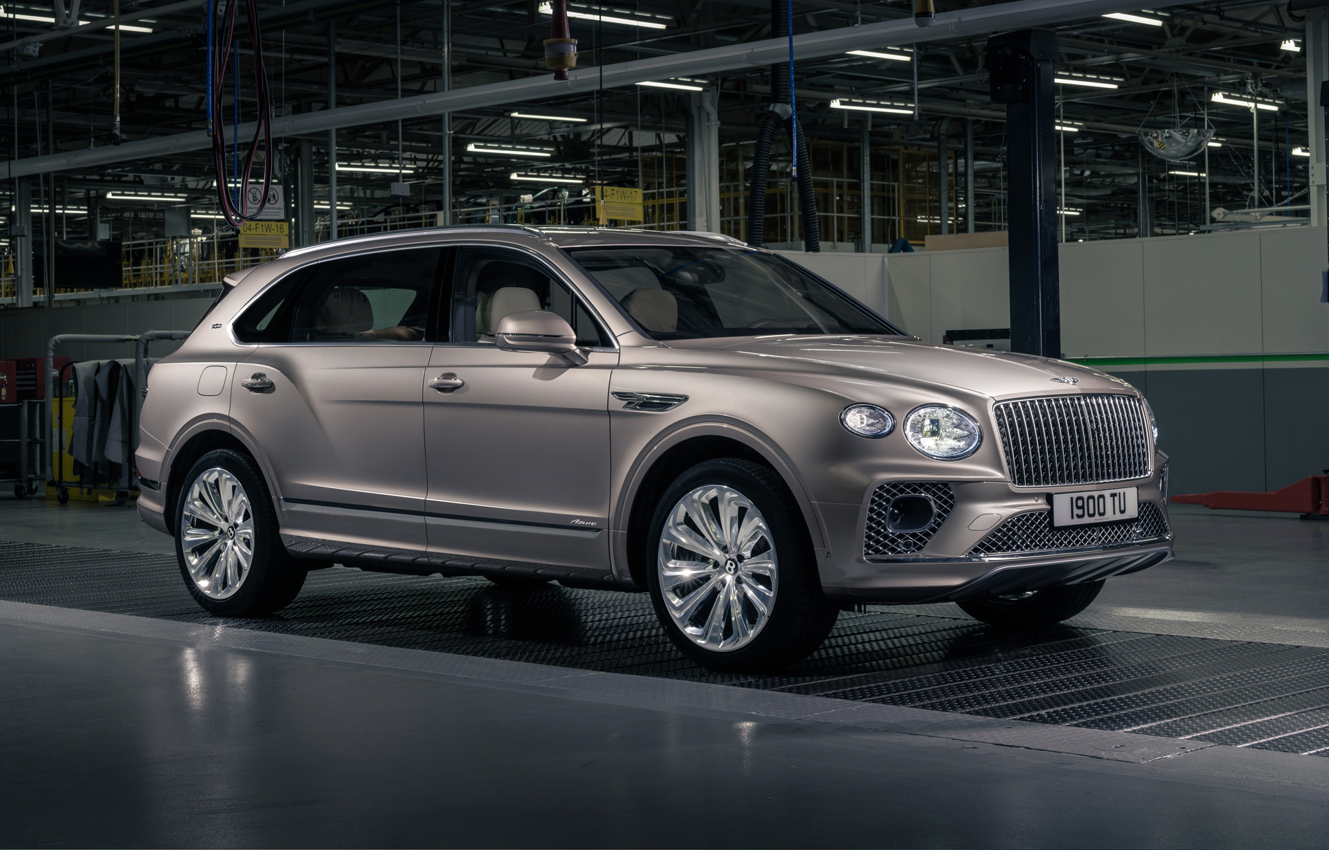 Bentley Bentayga Extended Wheelbase launch kicks off with Azure special edition