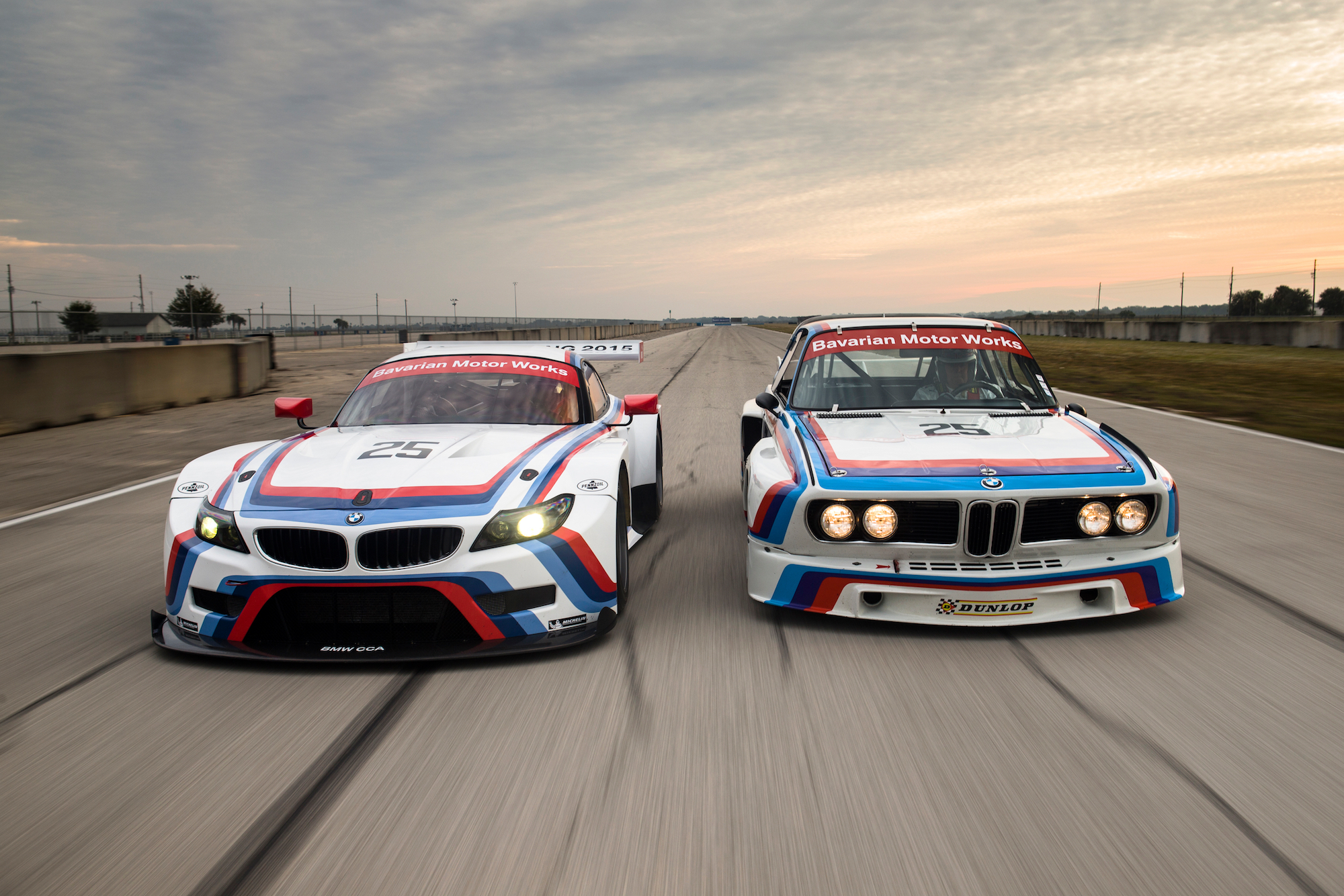 Racing sports cars cars. БМВ 3.0 CSL. BMW 3.0 CSL Race car. BMW CSL 3.0 1975. BMW e9.