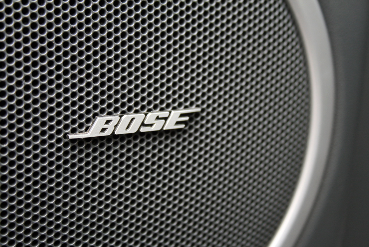 vehicles with bose speakers
