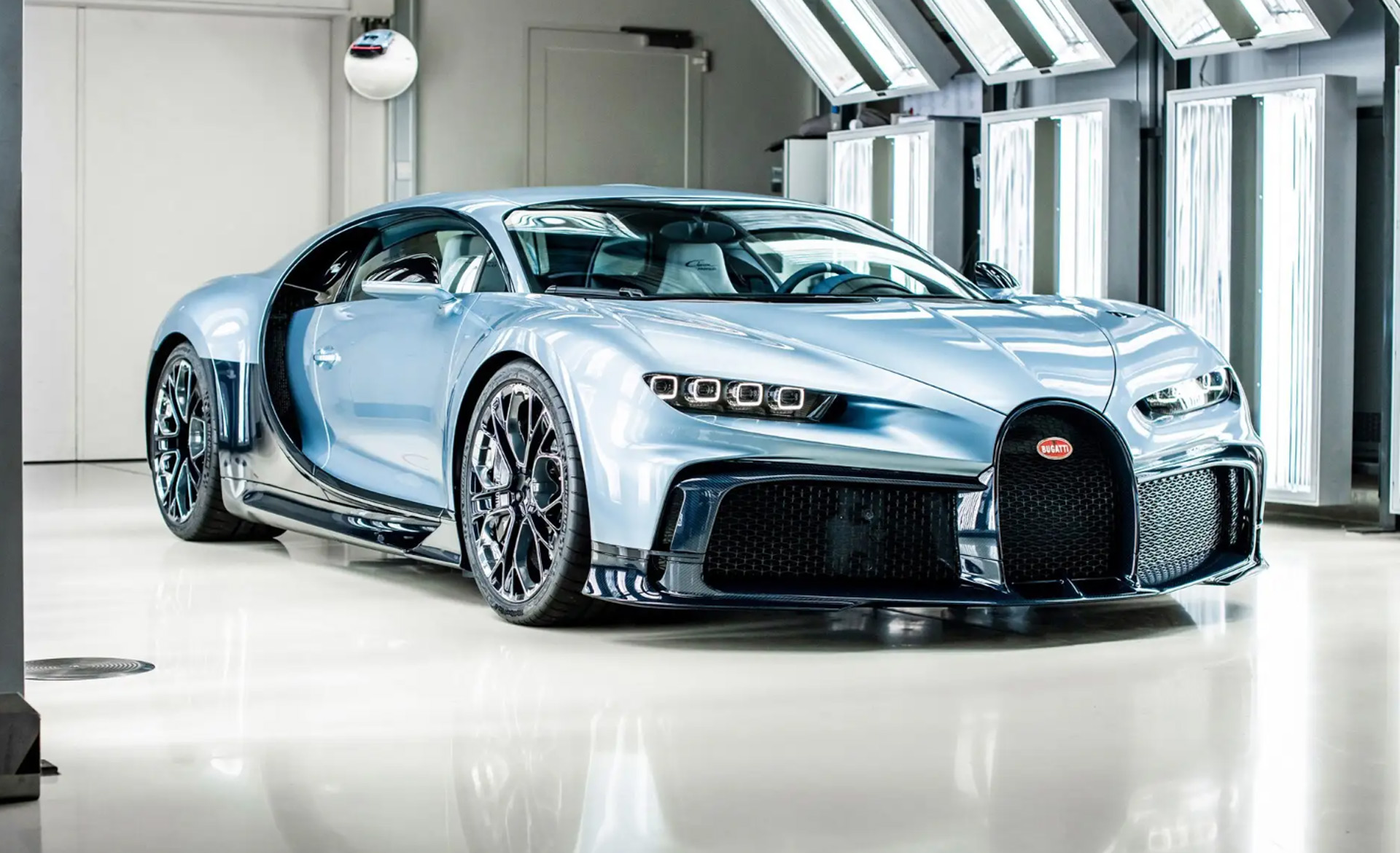 Bυgatti Chiron Profilée