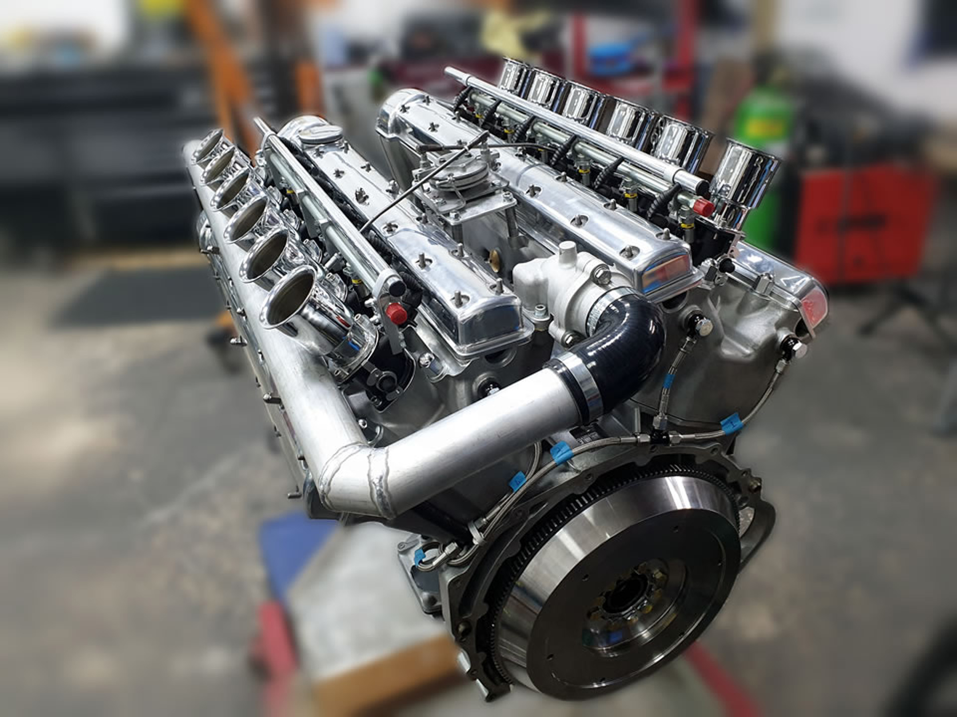 Building the Legend Tera V-12 engine