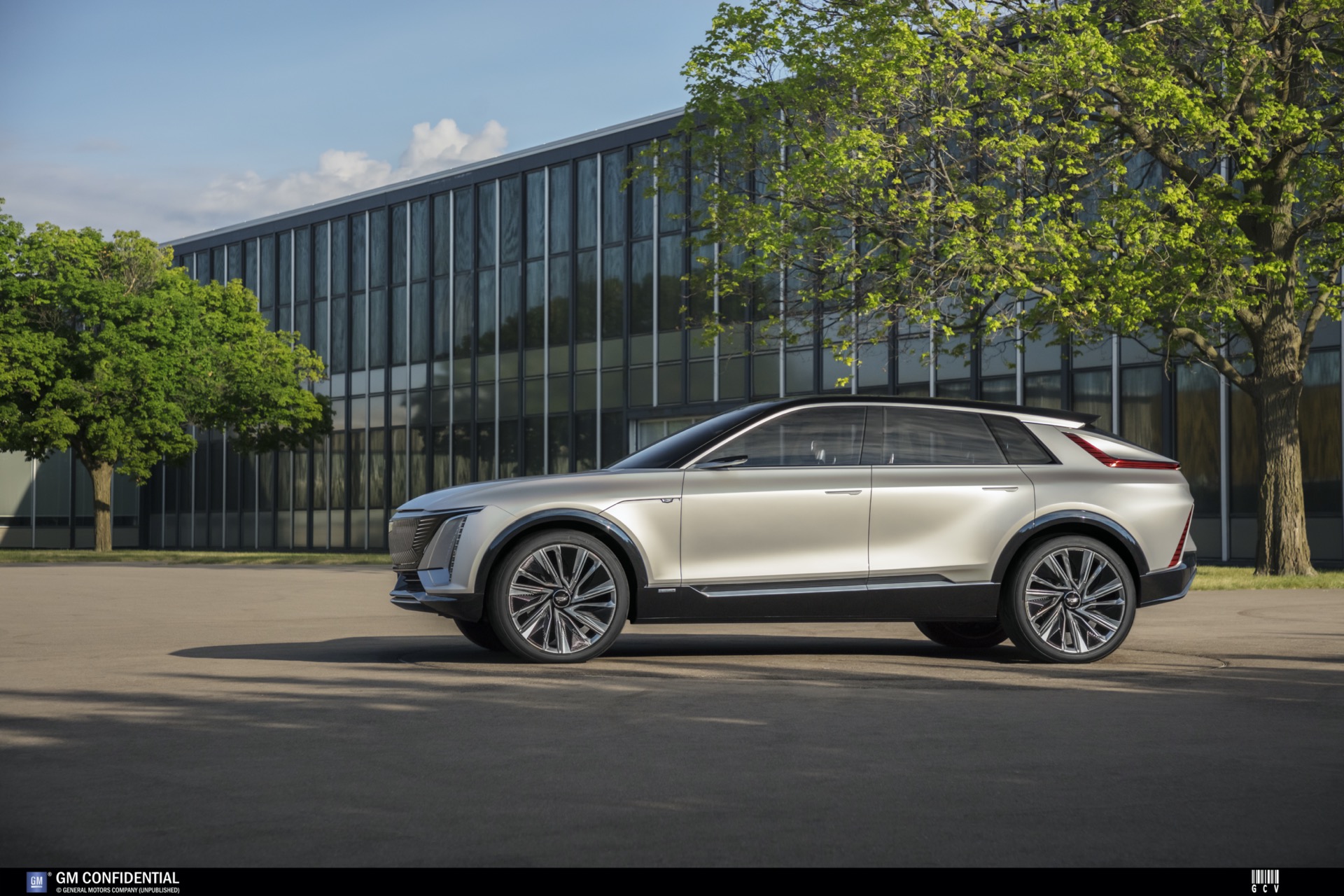 Cadillac Lyriq electric SUV pulled forward for early 2022 US arrival