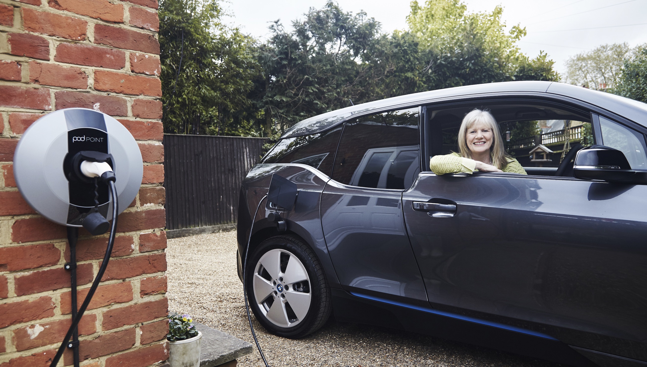 Chargie app connects electriccar drivers, UK homeowners; 'AirBnB' for