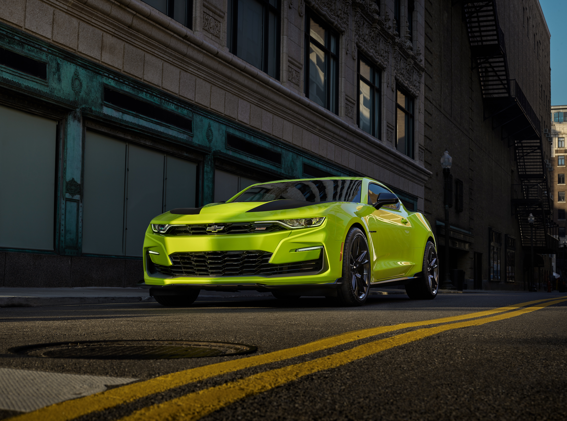 2019 Chevrolet Camaro gains new Shock yellow color option