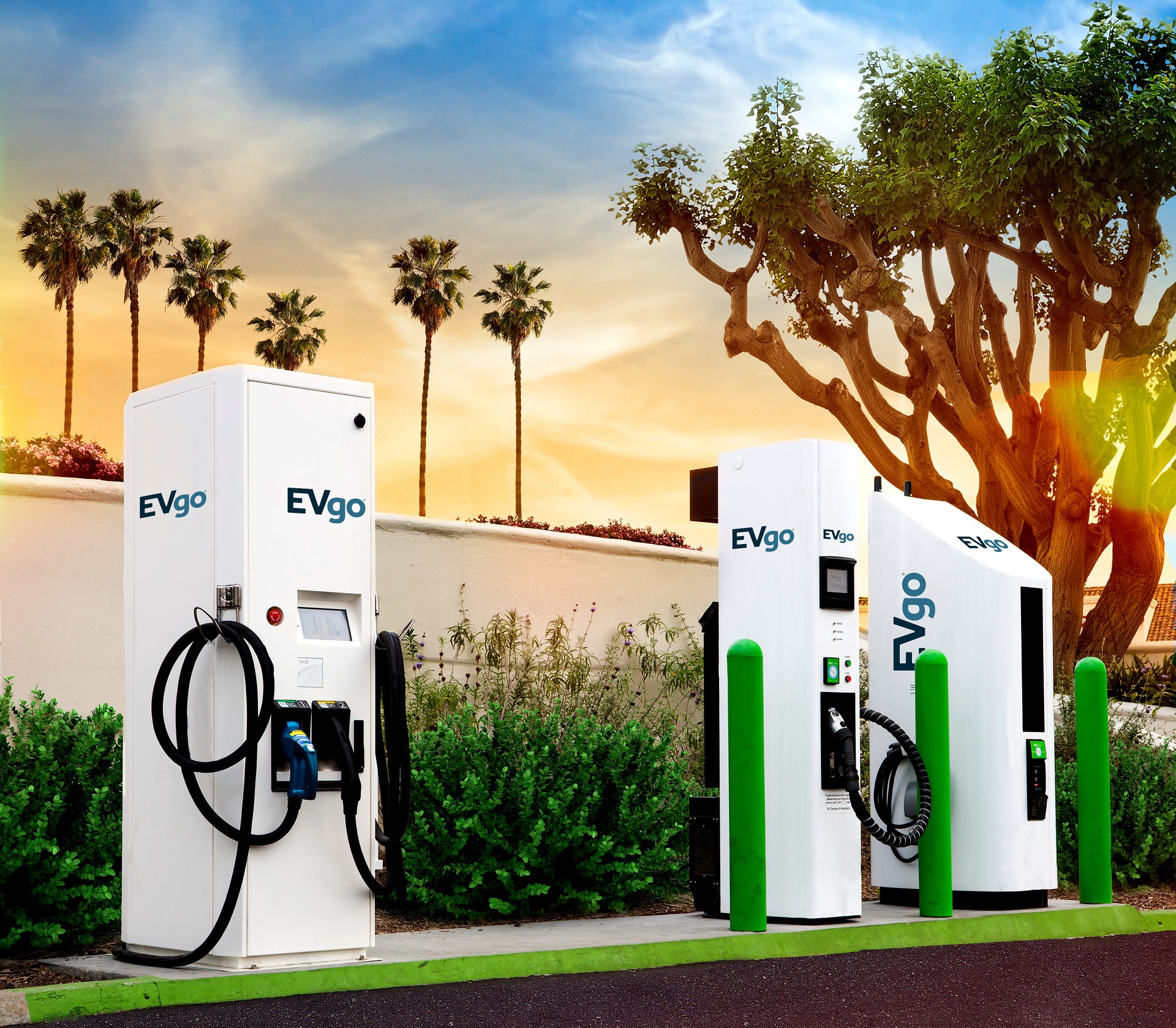 evgo plans many more tesla chargers to supplement supercharger network