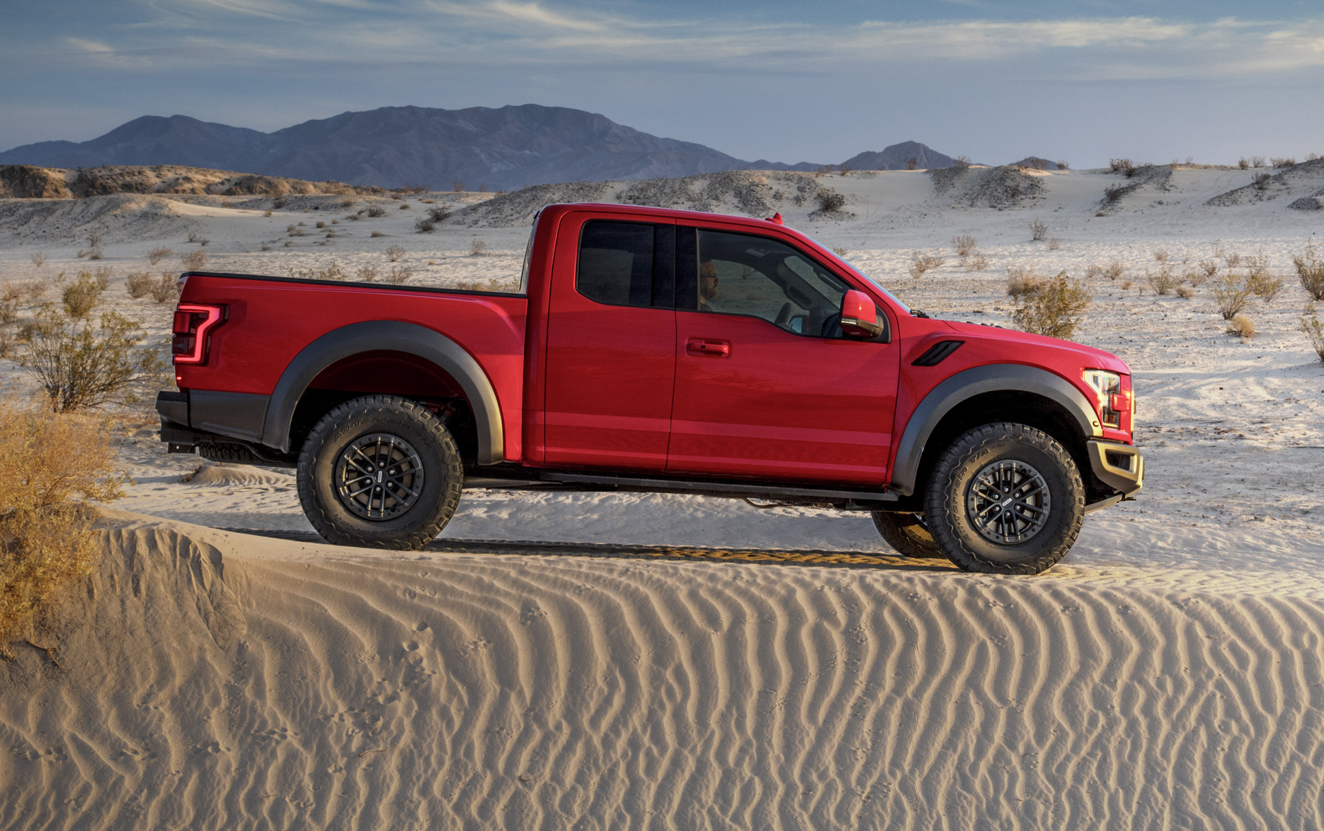 2019 Ford F-150 Raptor, 2019 Chevy Camaro ZL1, Apple and ...