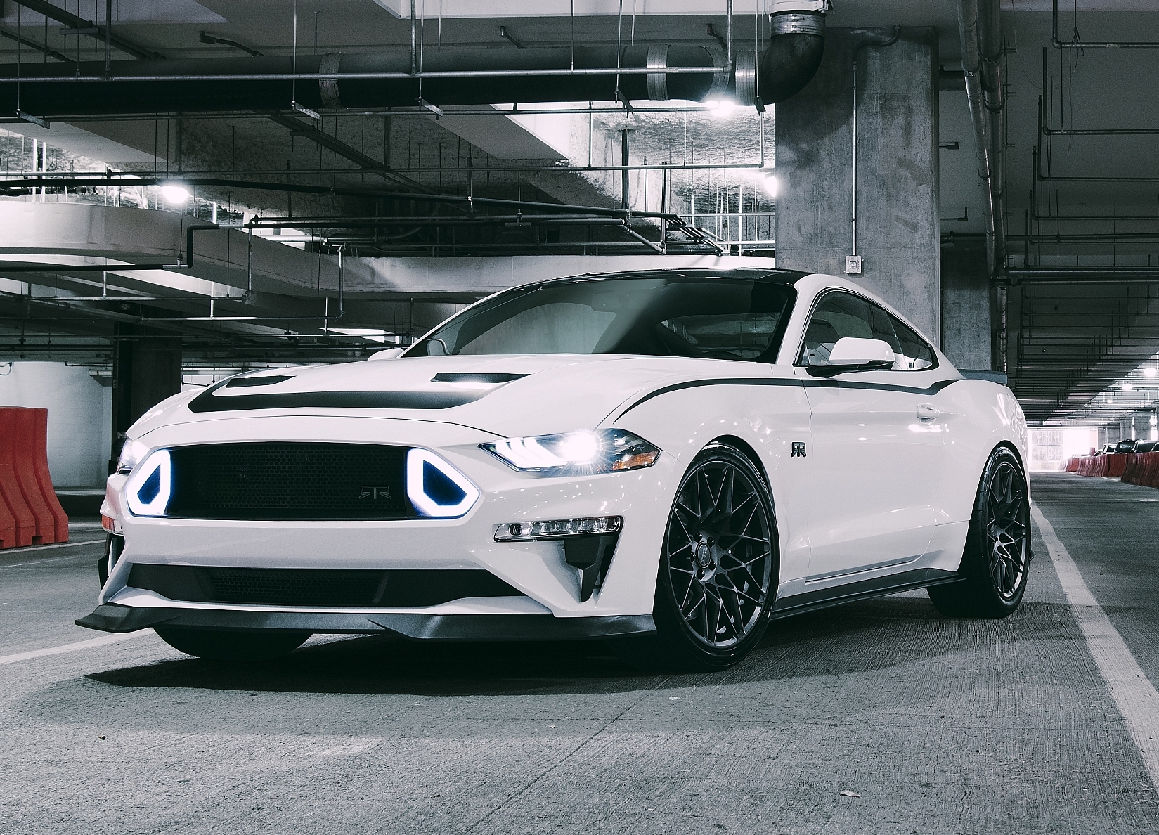 2018 Ford Mustang RTR revealed