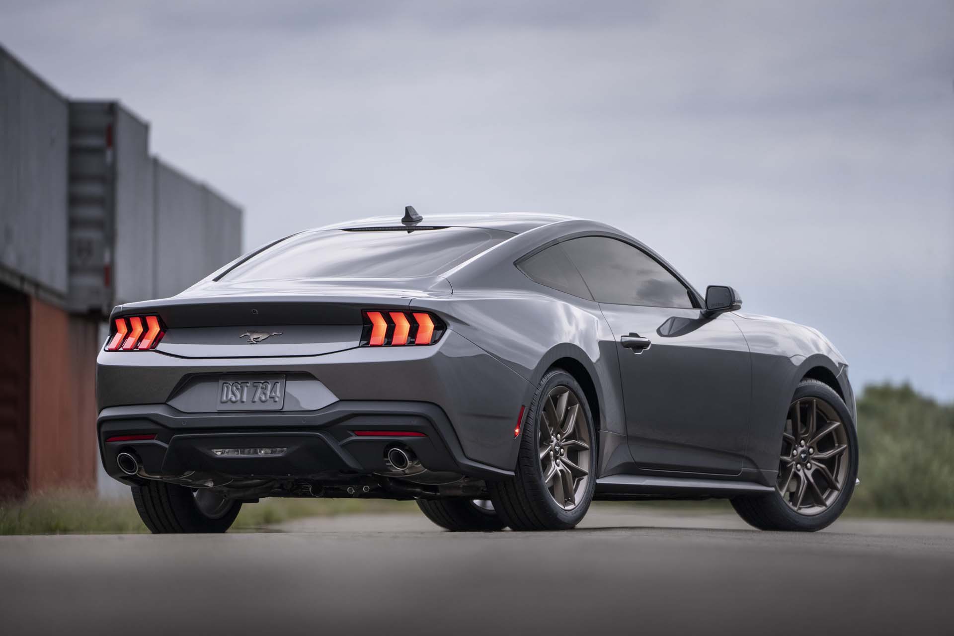 Preview: 2024 Ford Mustang injects modern tech into the traditional