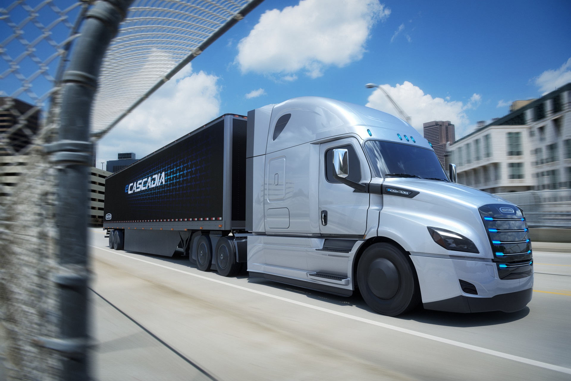 Daimler has 2 new electric trucks to counter the Tesla Semi