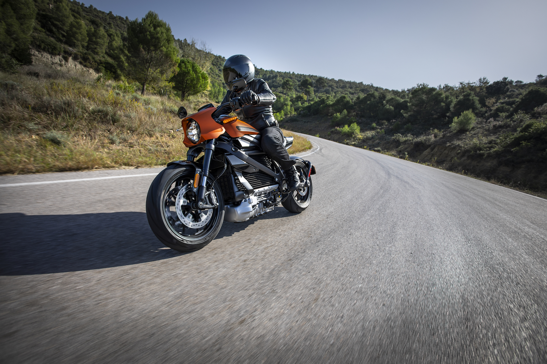 Harley-Davidson Livewire electric motorcycle range, performance specs