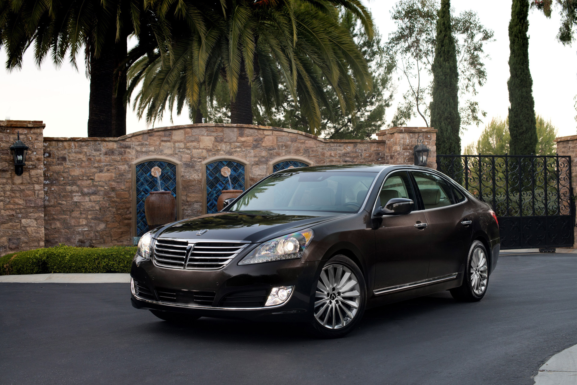 2016 Hyundai Equus Review Ratings Specs Prices And