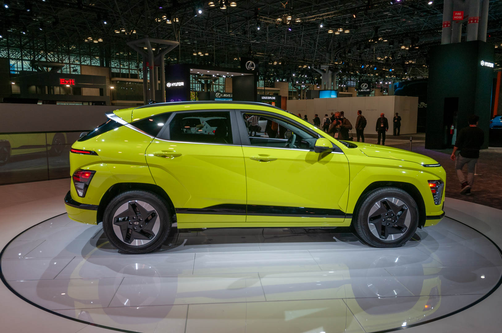 hyundai-skips-kona-hybrid-in-us-adds-lower-priced-kona-ev-instead