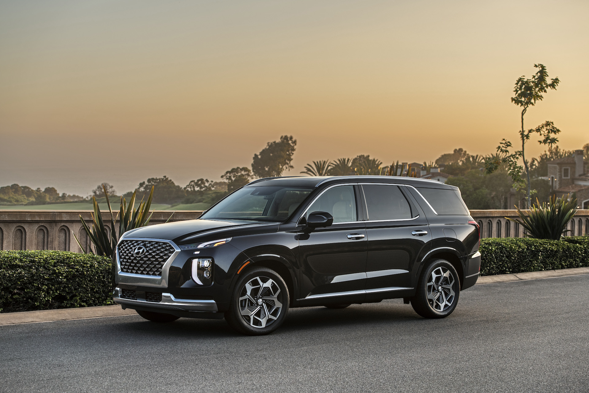 2022 Hyundai Palisade Review, Ratings, Specs, Prices, and Photos - The Car  Connection