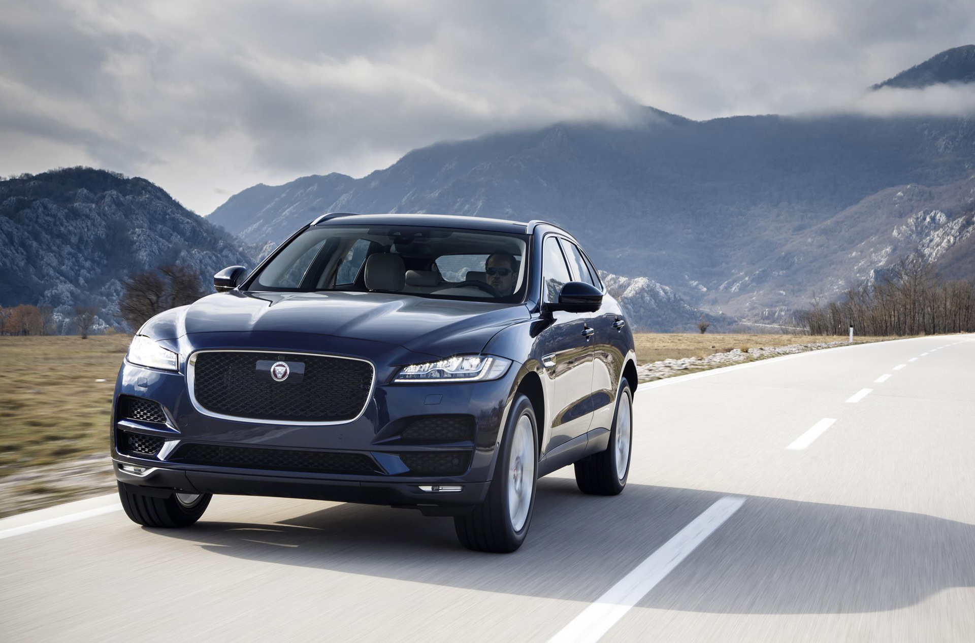 2018 Jaguar F Pace Review Ratings Specs Prices And Photos