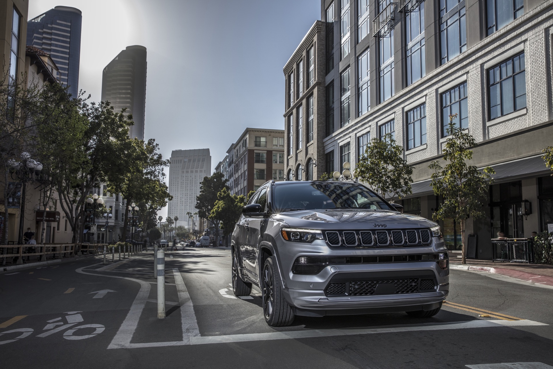 2023 Jeep Compass arrives with new Turbo 4, standard AWD