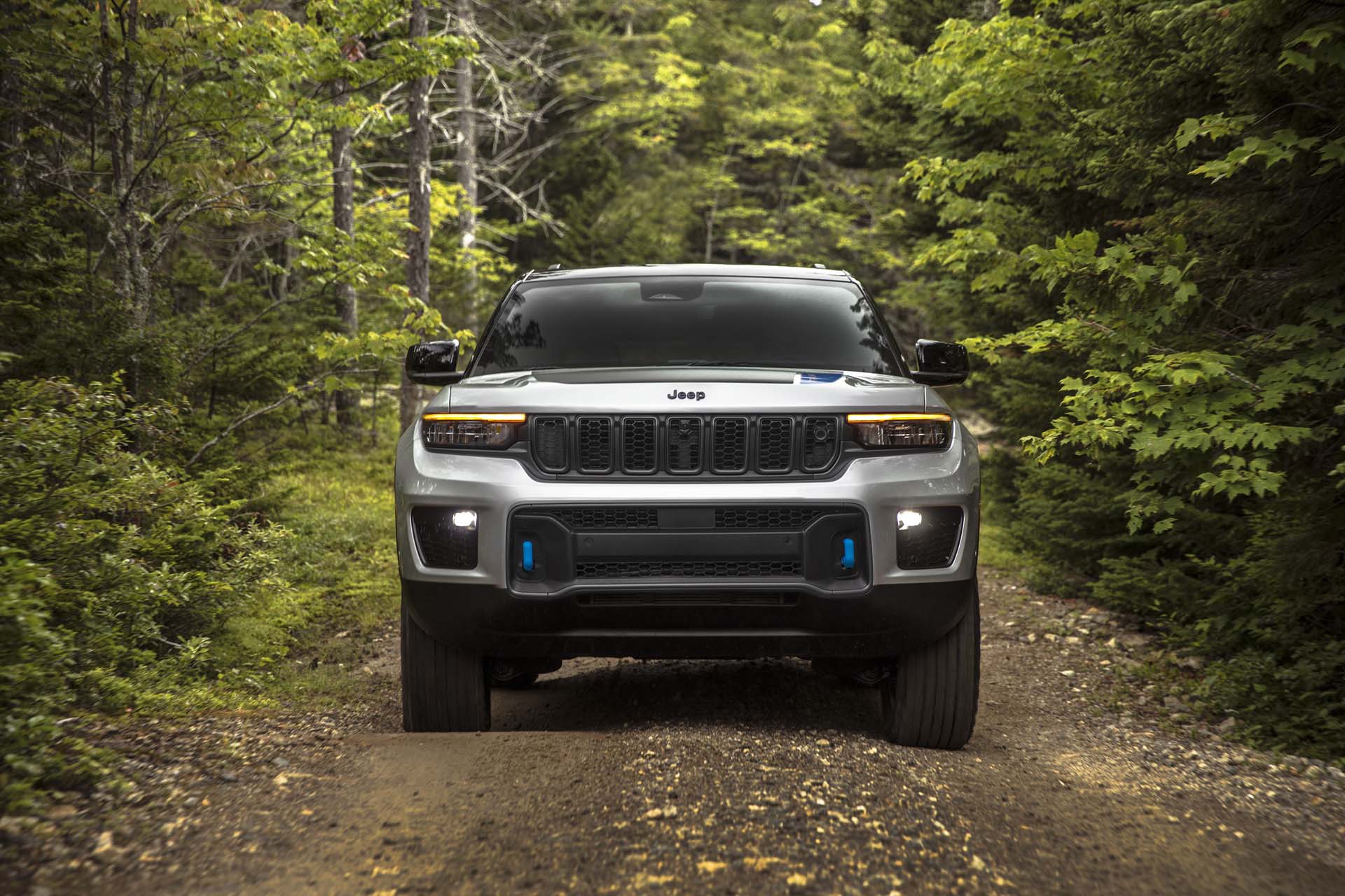 Jeep boss: Grand Cherokee V-8 “part of its DNA,” but its time is limited Auto Recent