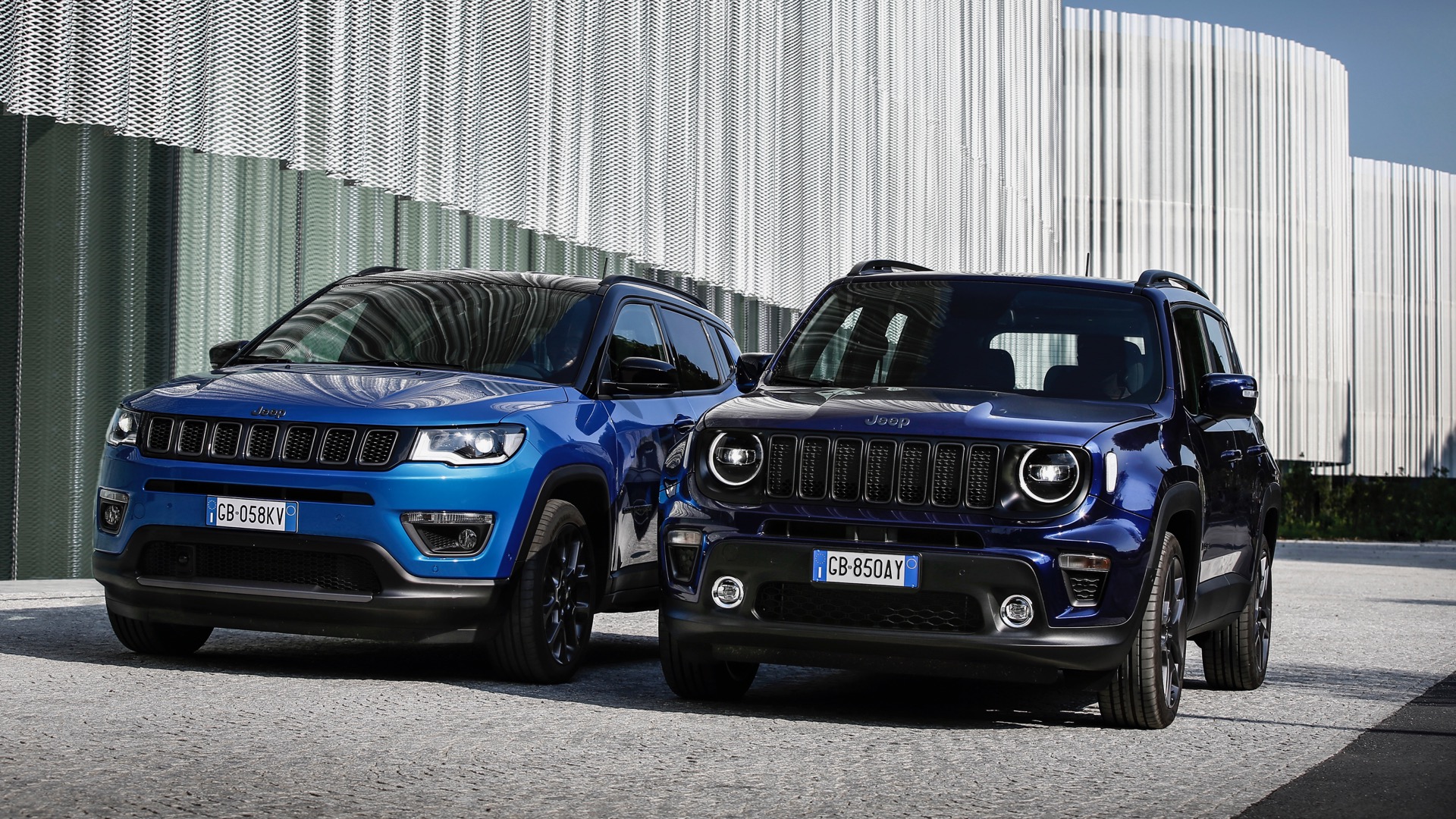 Jeep® Brand Reveals New 4x4 Concept in Paris, Jeep