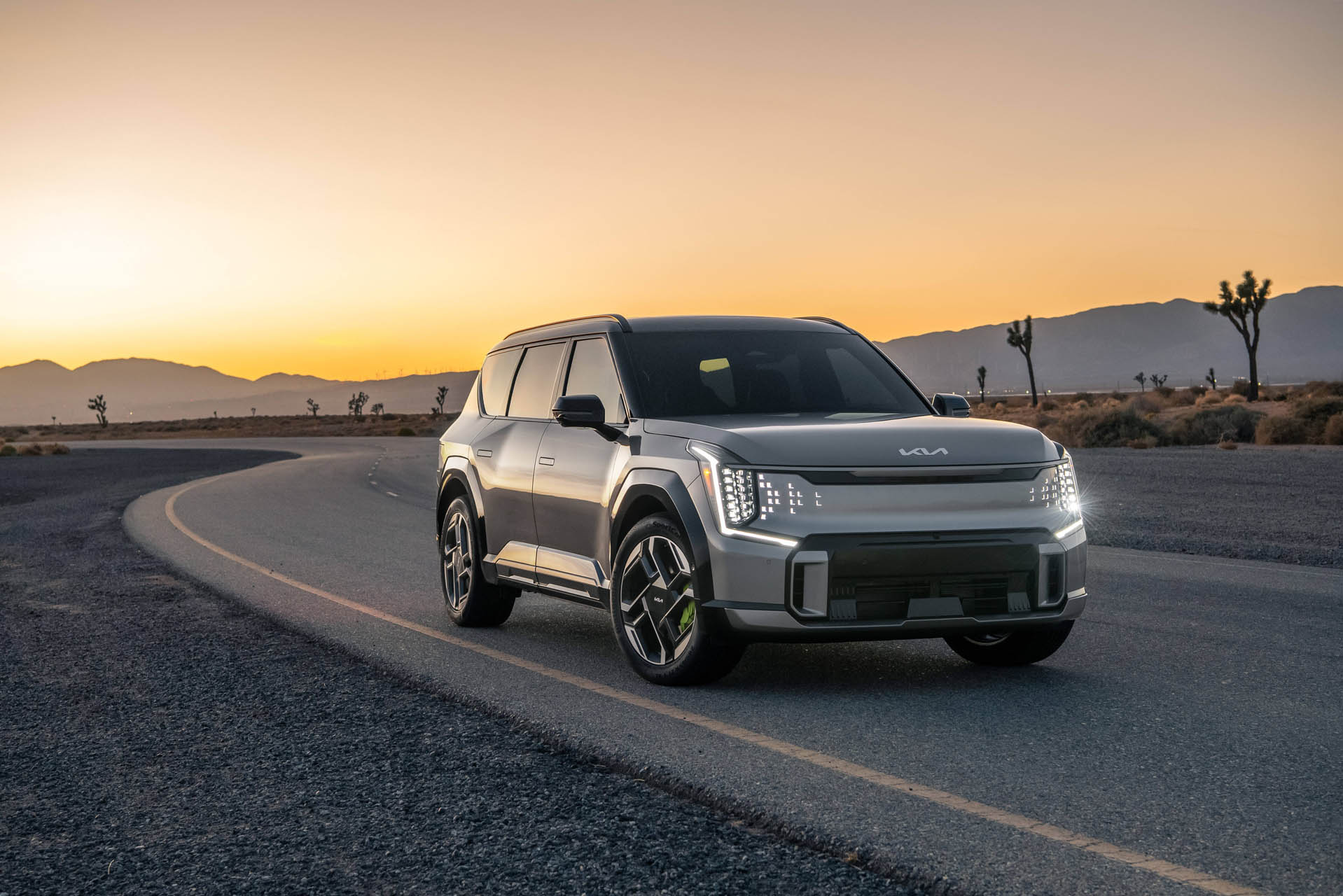2026 Kia EV9 GT goes fast with 501 hp, charges fast with NACS port