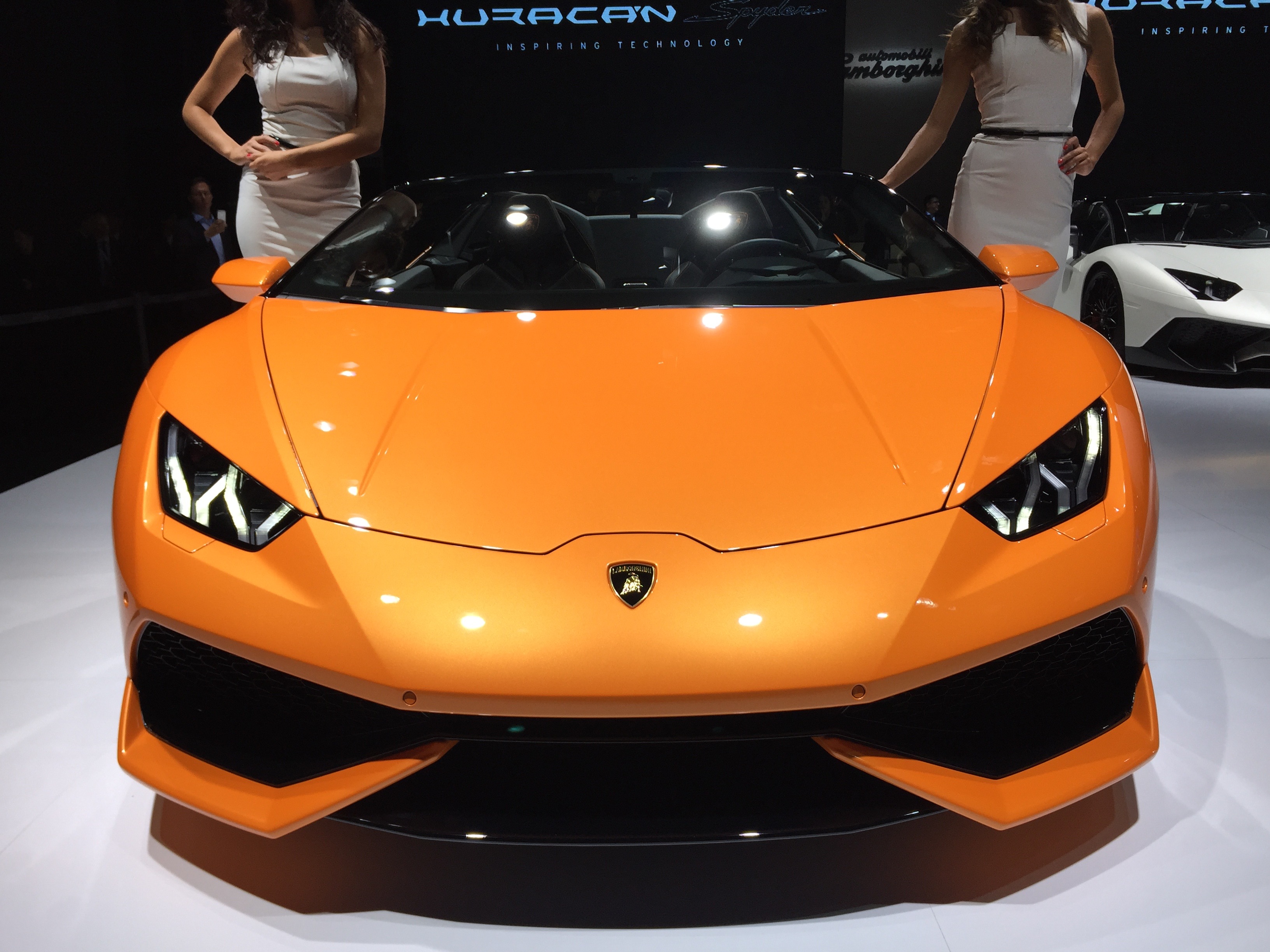 Rear-Wheel-Drive Lamborghini Huracán Headed To Los Angeles ...