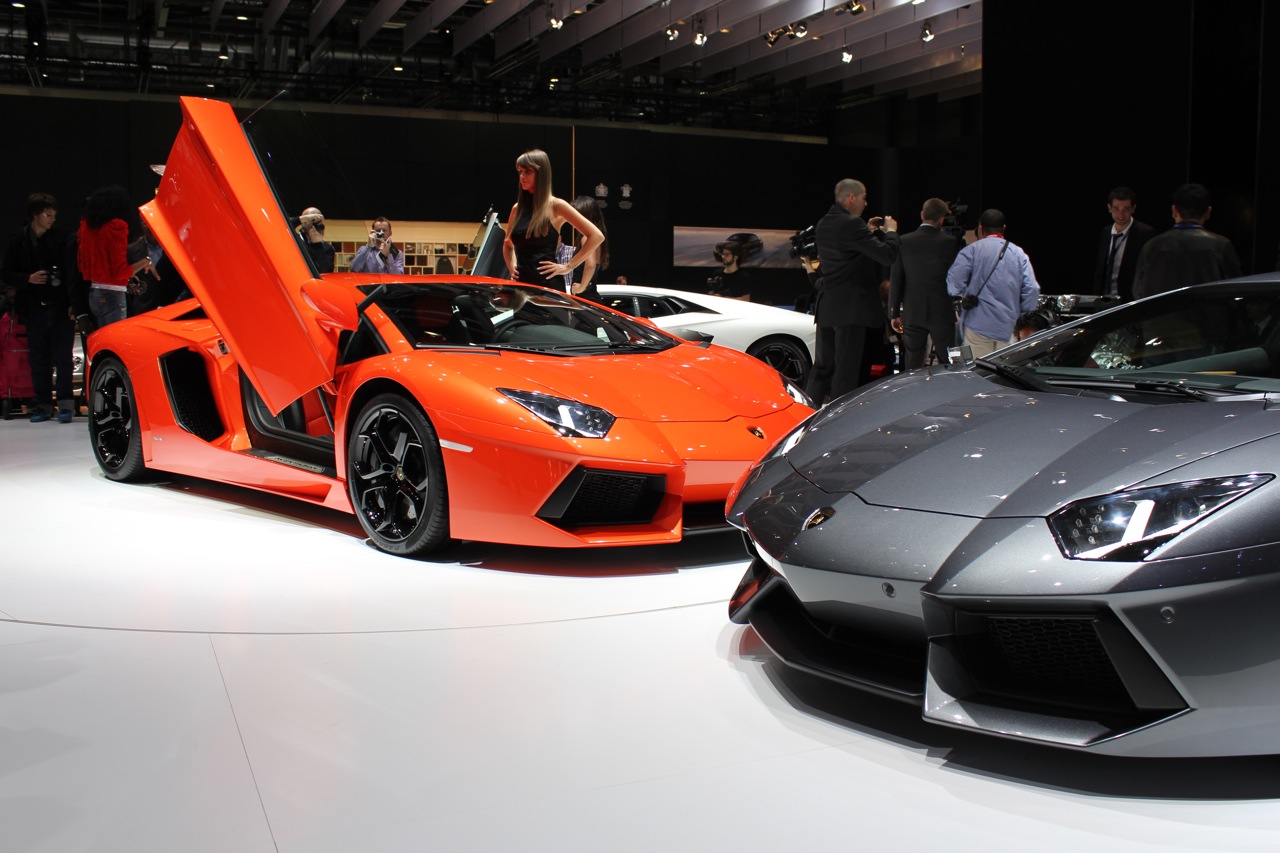 Lamborghini Aventador LP700-4: From Sketch To Reality