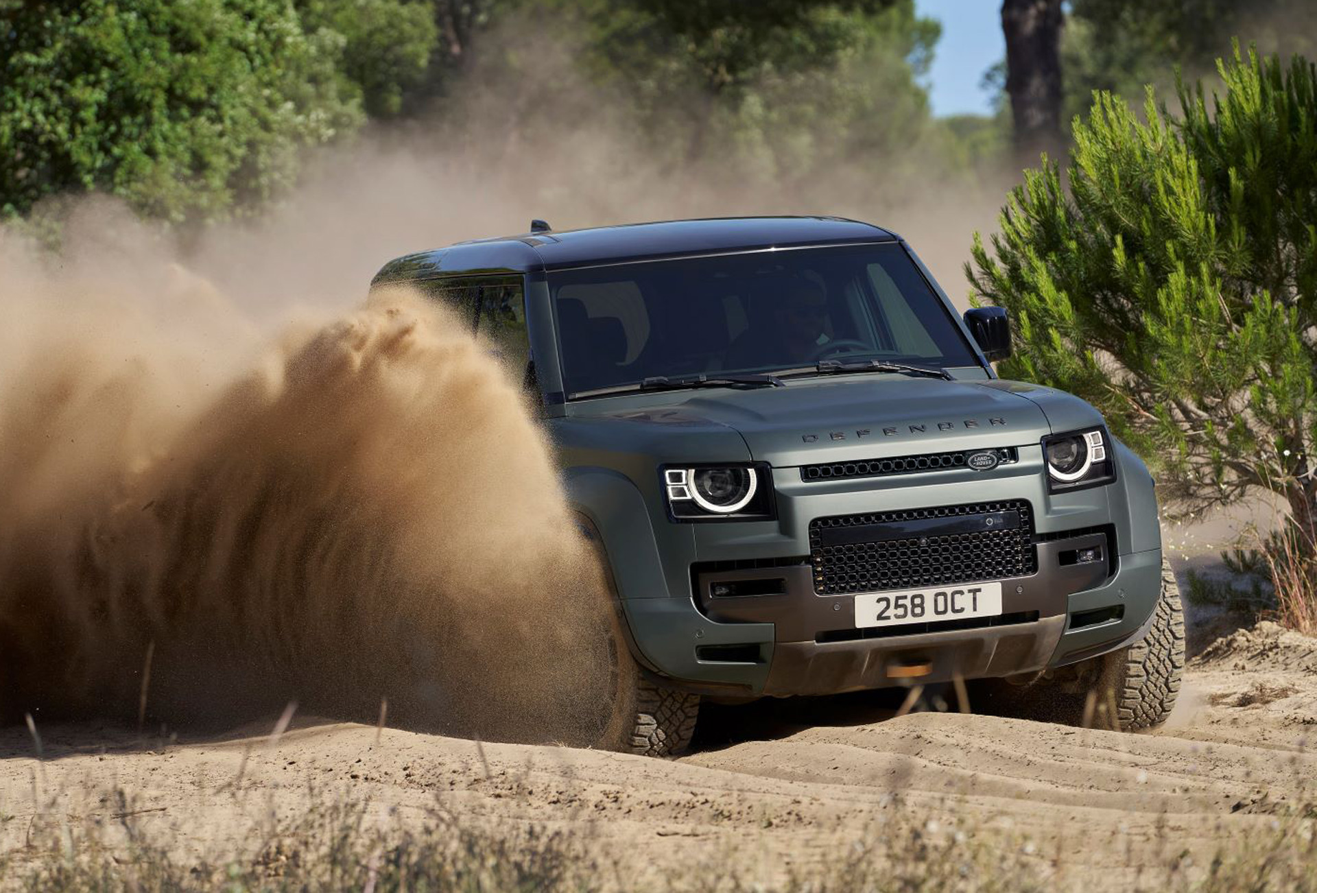 Defender set for Dakar Rally in 2026 Defender set for Dakar Rally in 2026