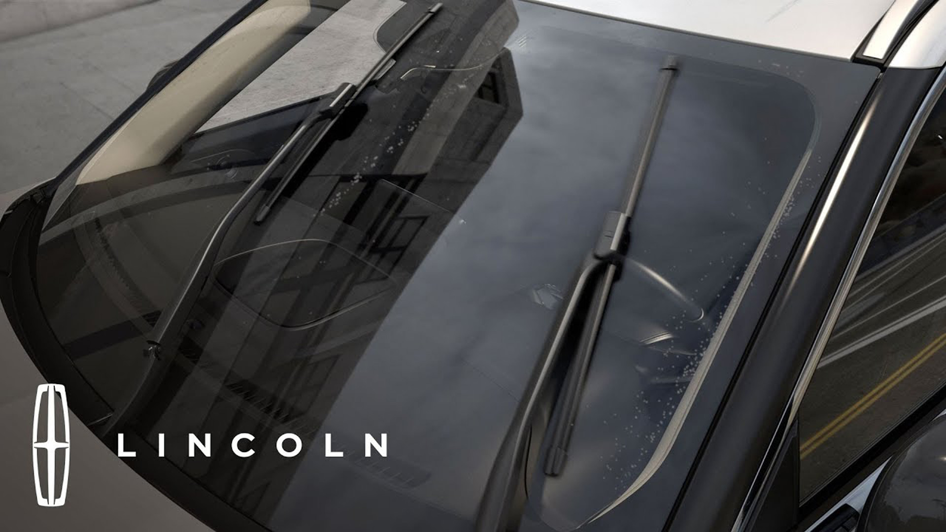 2020 Lincoln Aviator offers heated wiper blades to clear up your winter commute