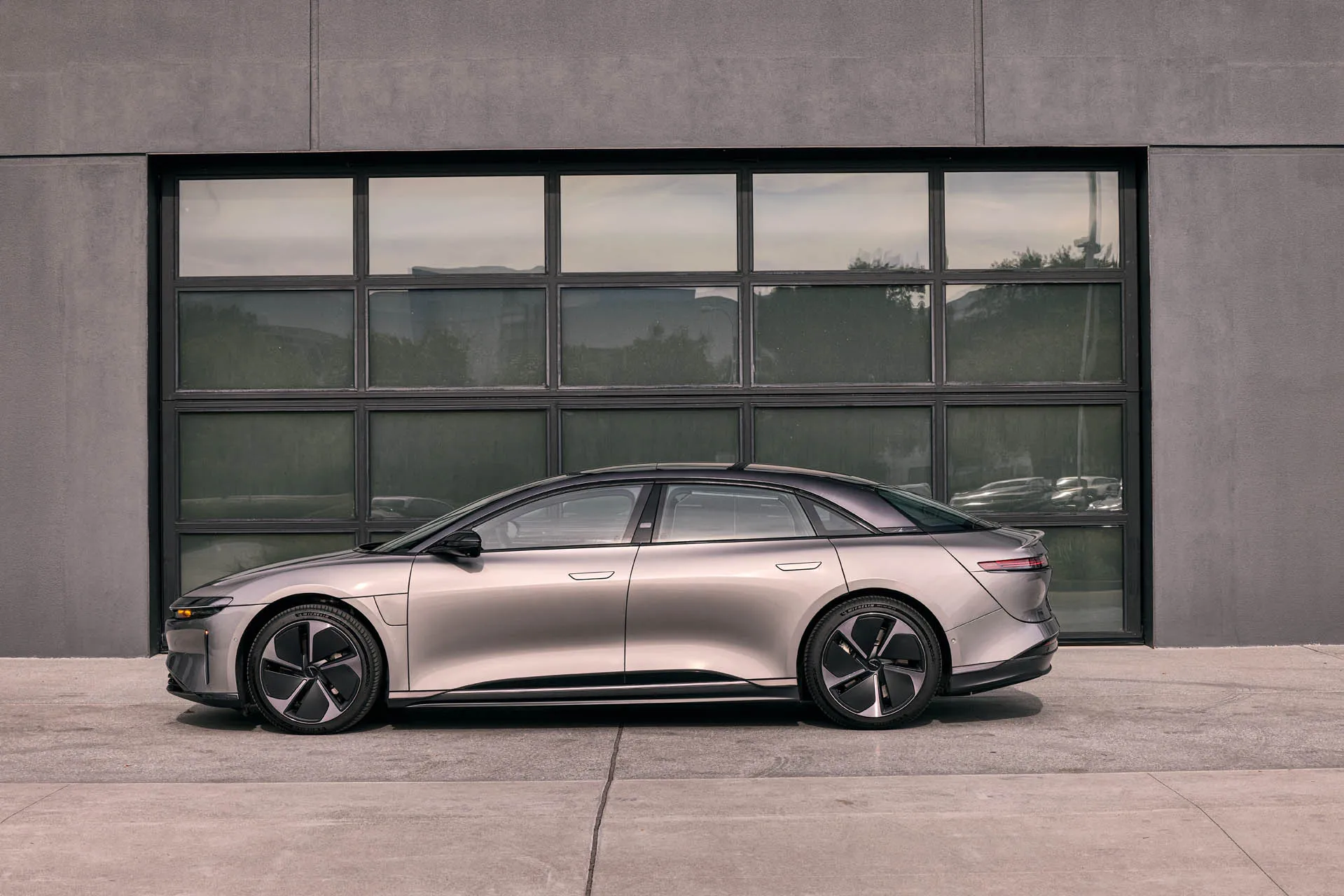 2024 Lucid Air Review: Prices, Specs, and Photos - The Car Connection