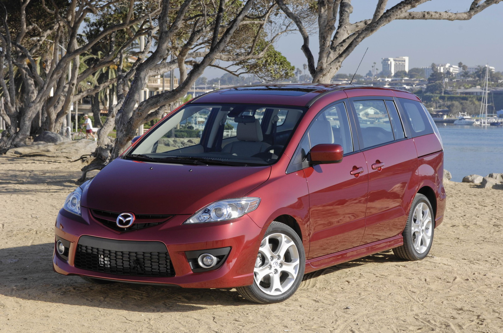 2010 Mazda MAZDA5 Review, Ratings 