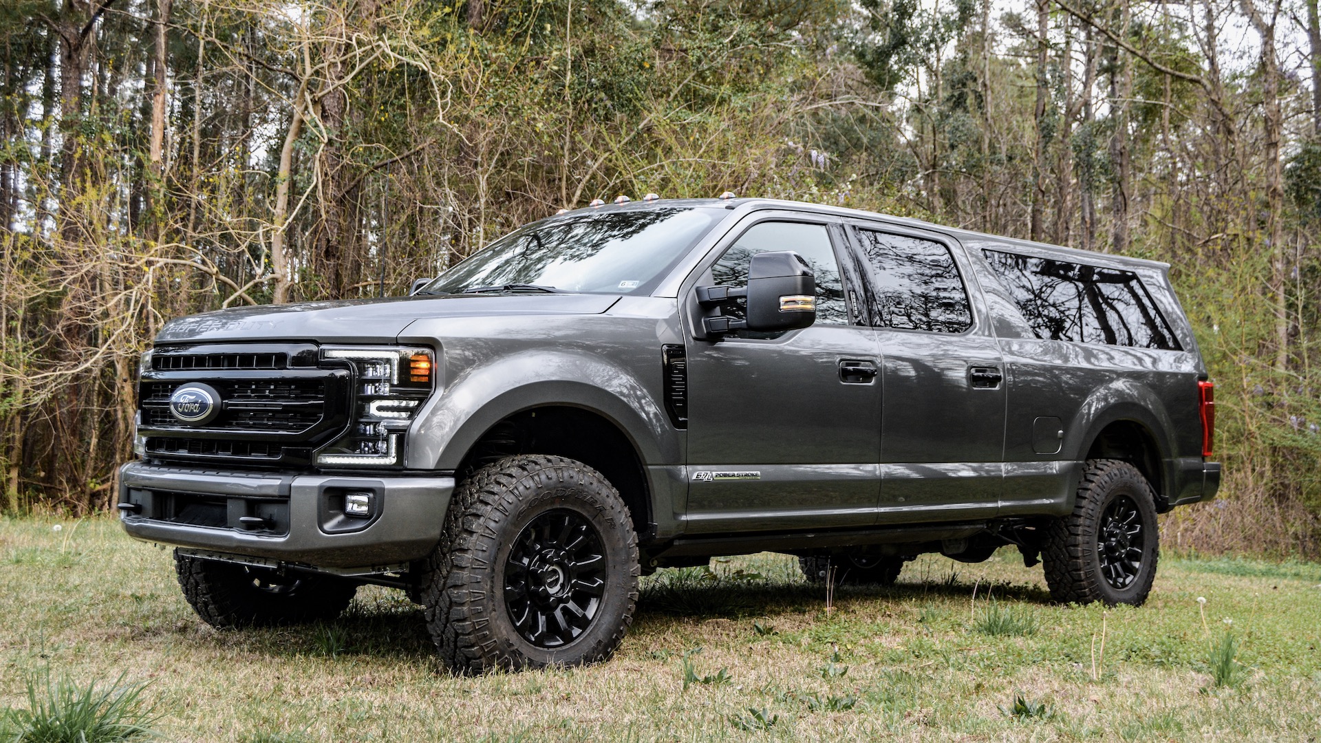 MegaRexx SVN turns Ford F-250 into a 9-passenger off-roader