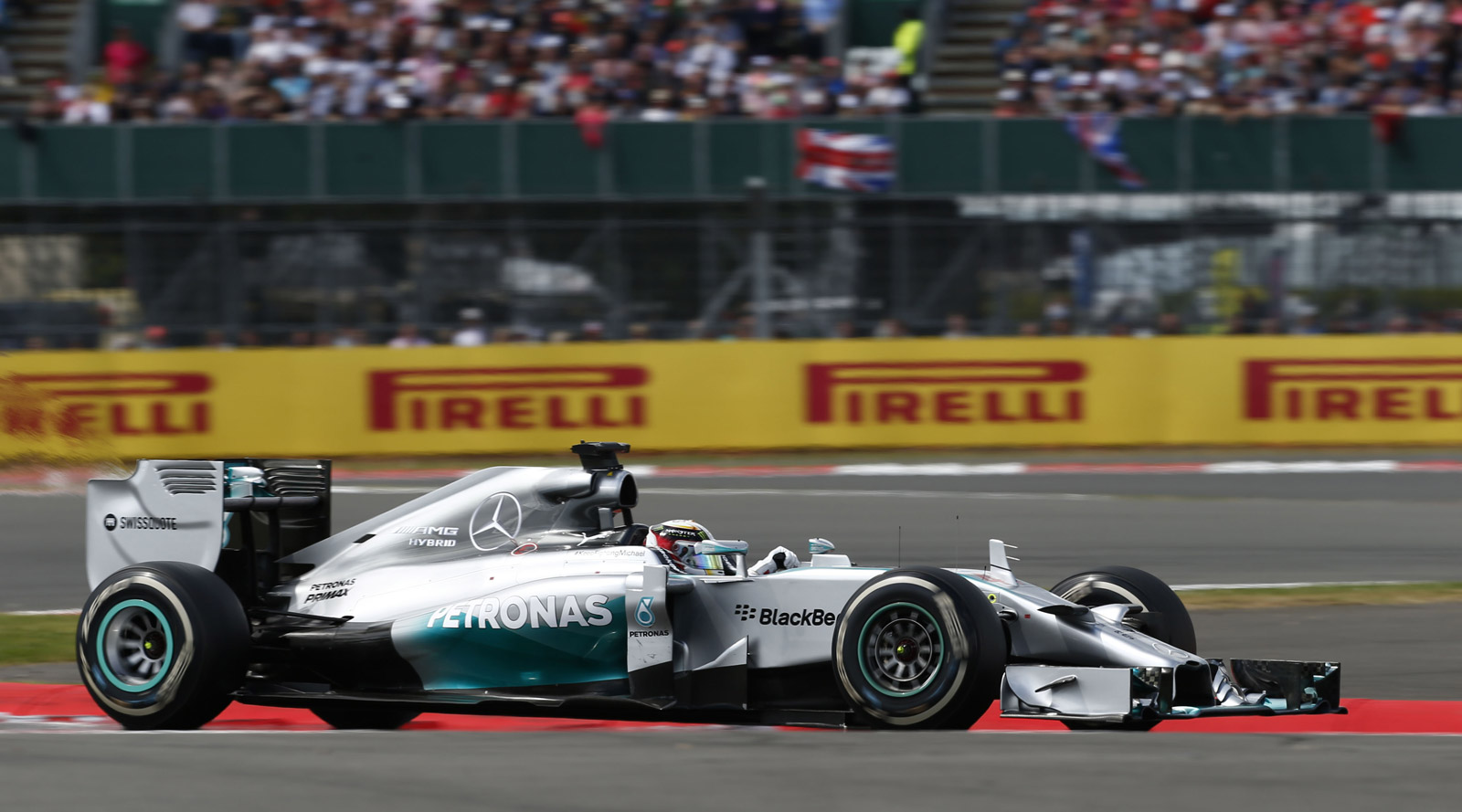 Lewis Hamilton Back In Title Fight After Thrilling British ...