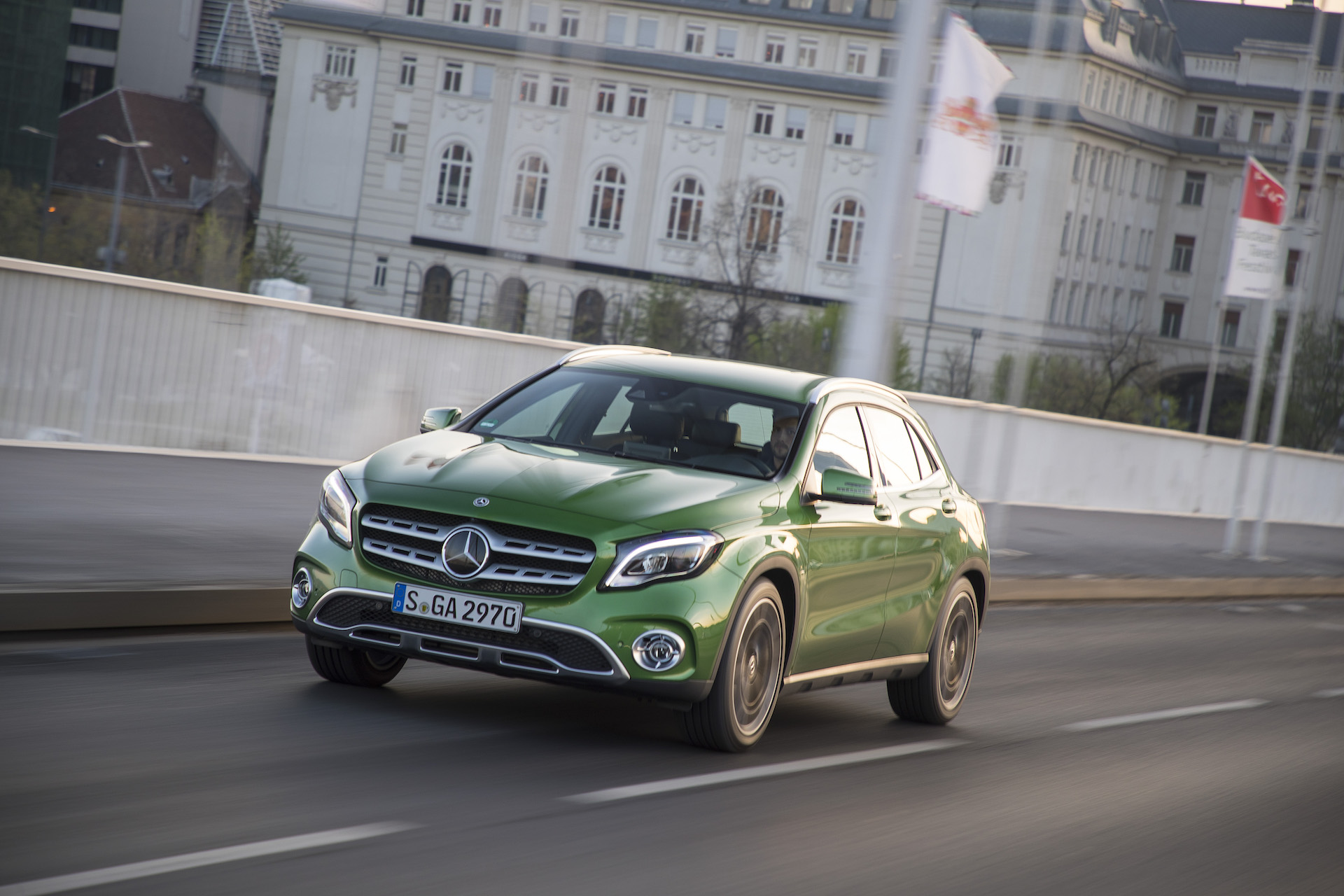 18 Mercedes Benz Gla Class Review Ratings Specs Prices And Photos The Car Connection