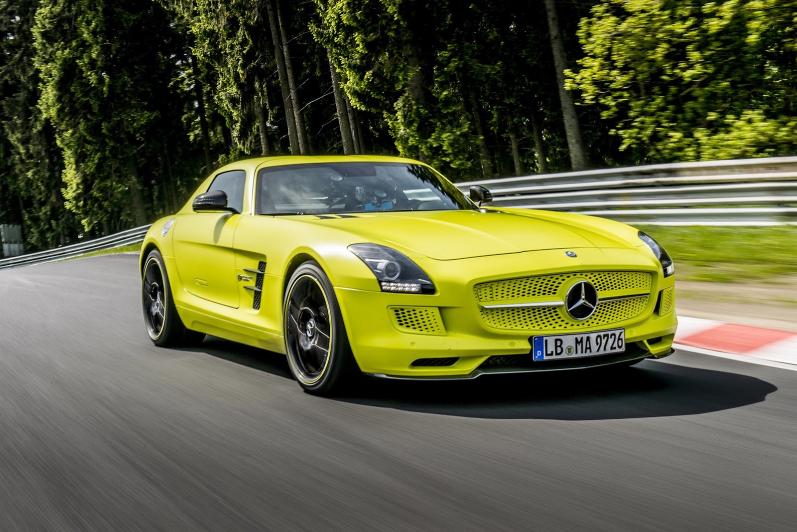 New Nürburgring Lap Record For Electric Car Set By SLS AMG