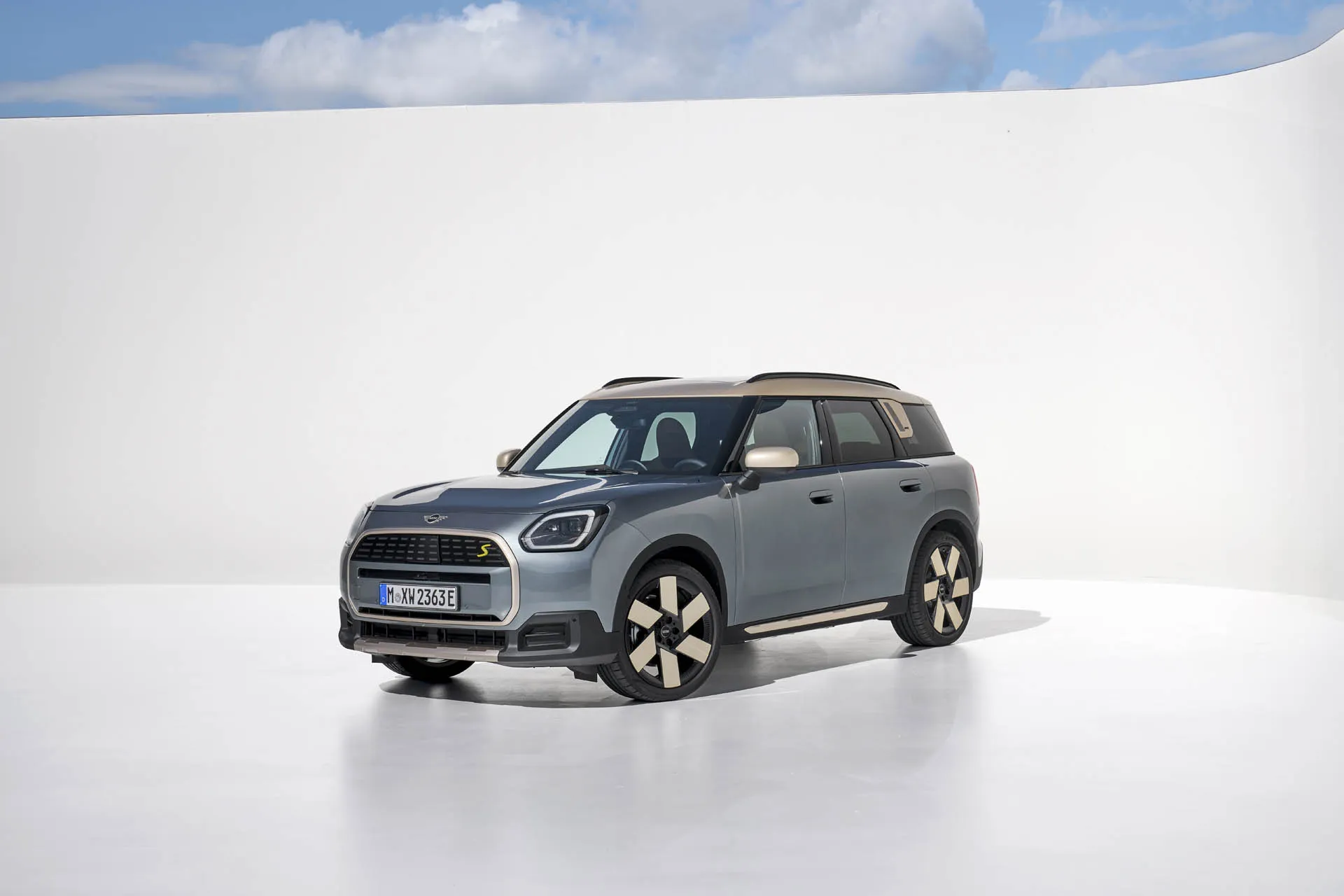 2025 Mini Countryman grows in size, adds electric power