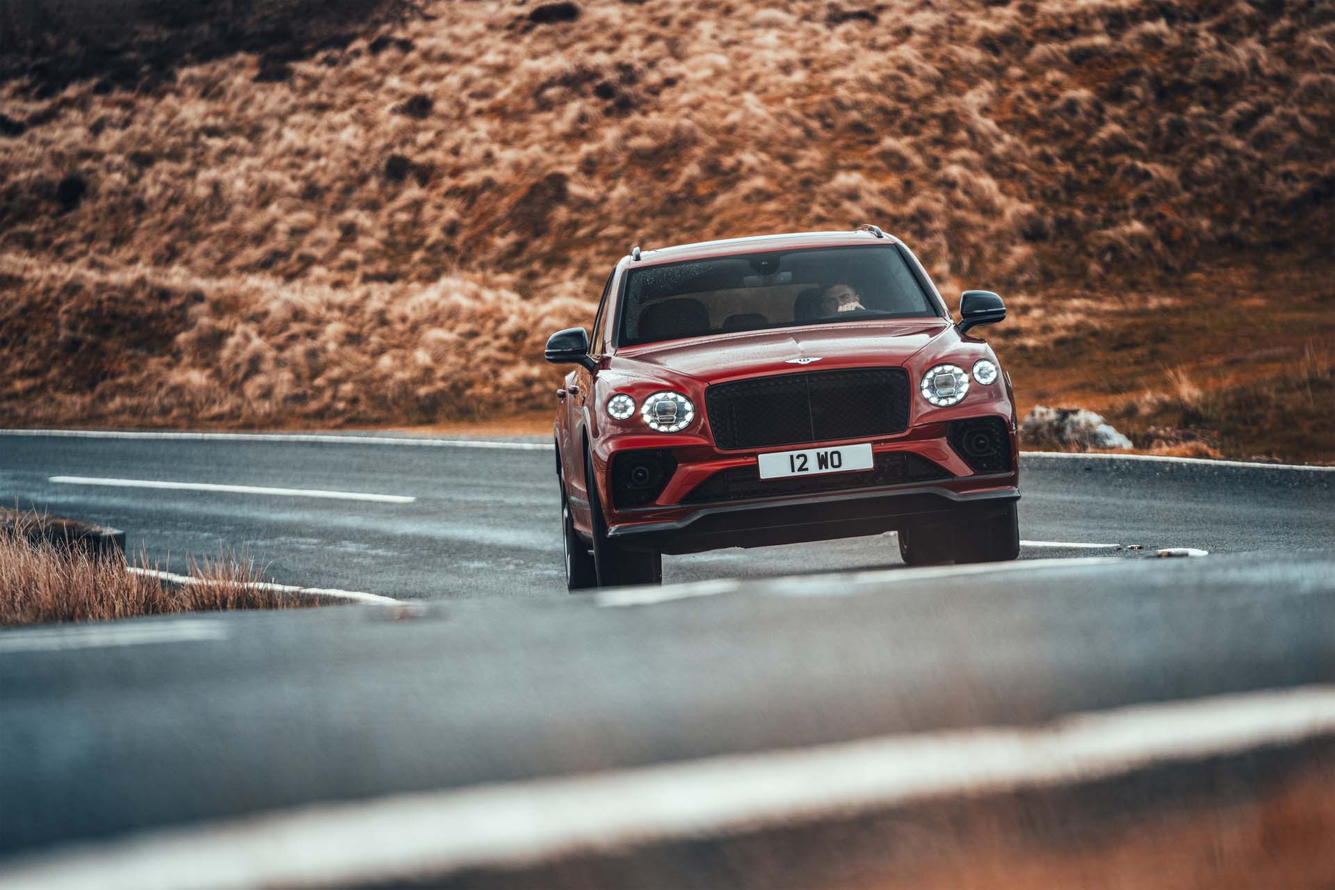 2022 Bentley Bentayga Gets a Custom Mulliner Space Edition