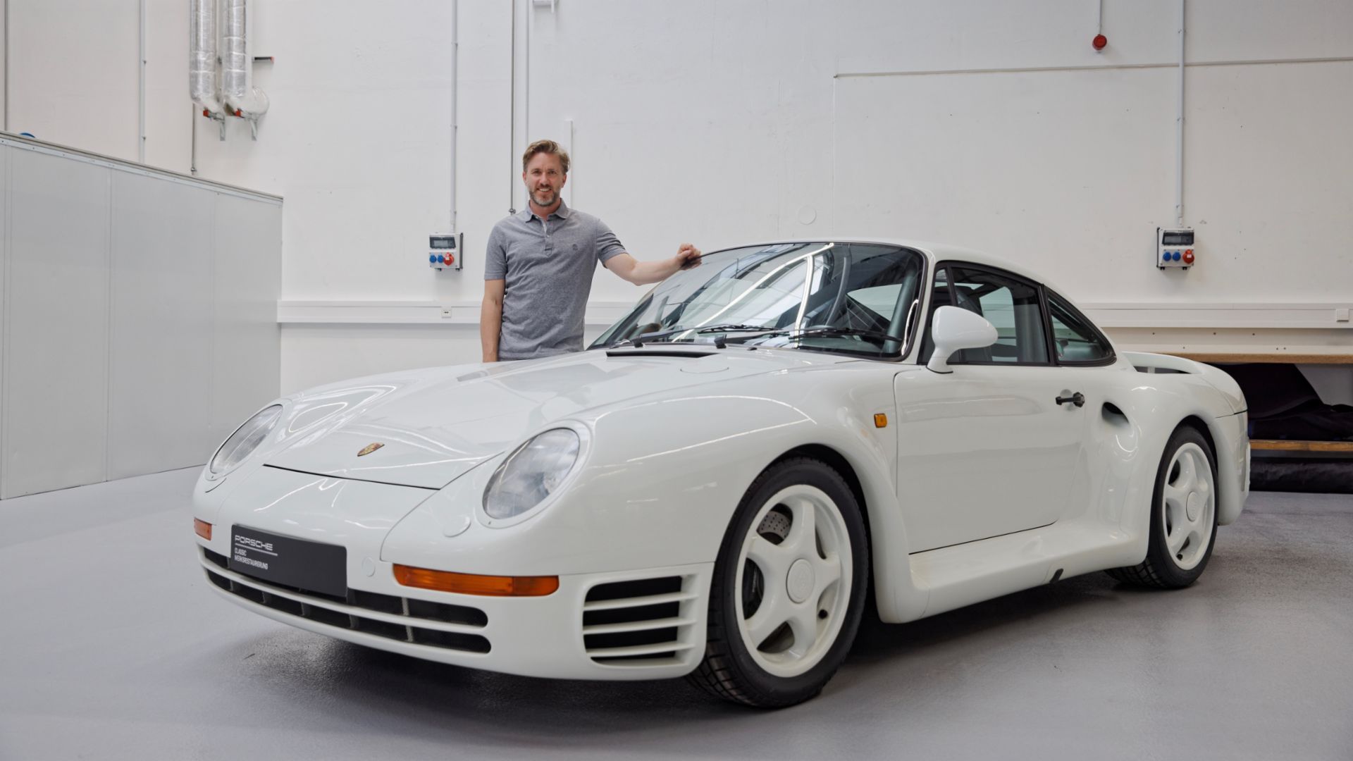 Check out Nick Heidfeld’s factory-restored Porsche 959 Auto Recent