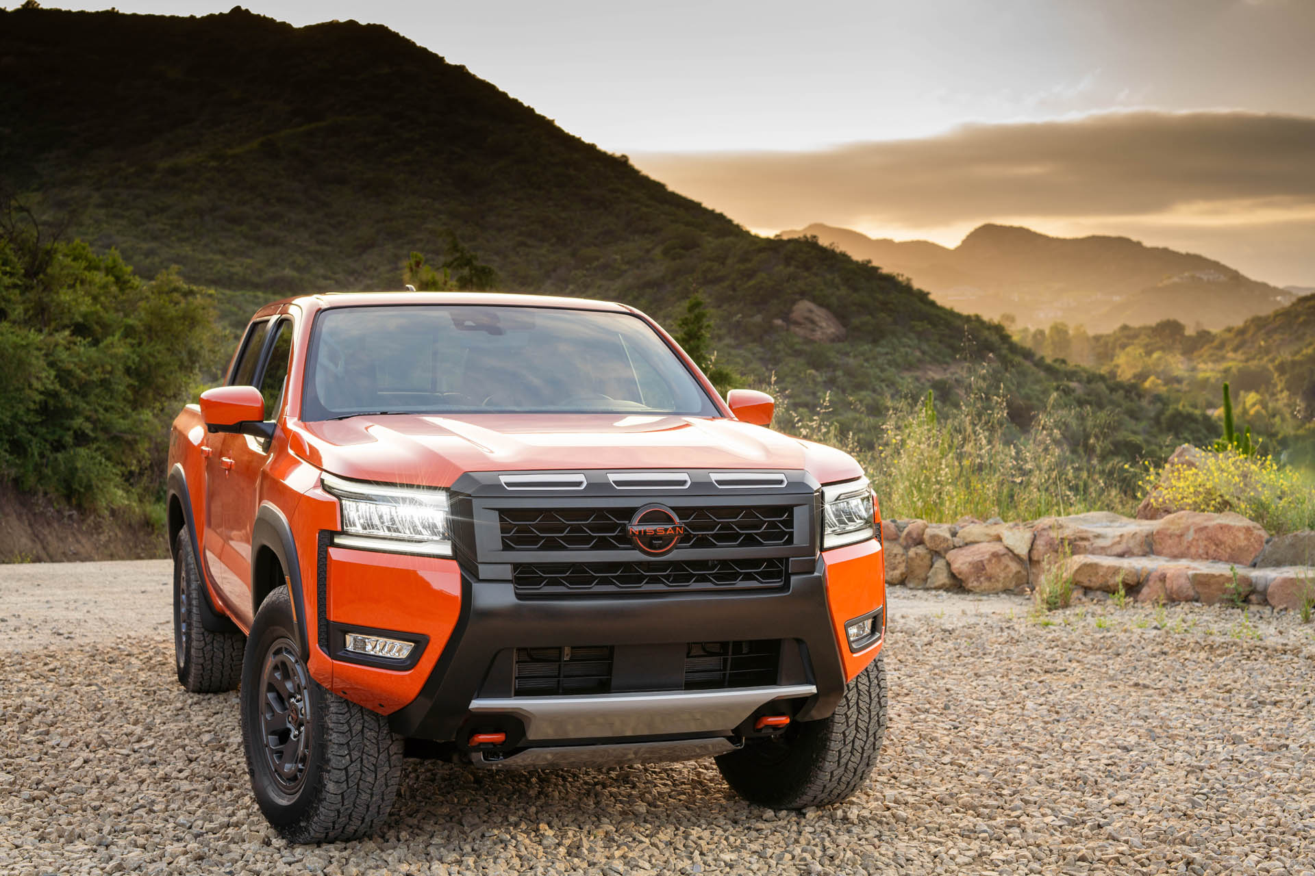 2025 Nissan Frontier gains new look, bigger infotainment screen