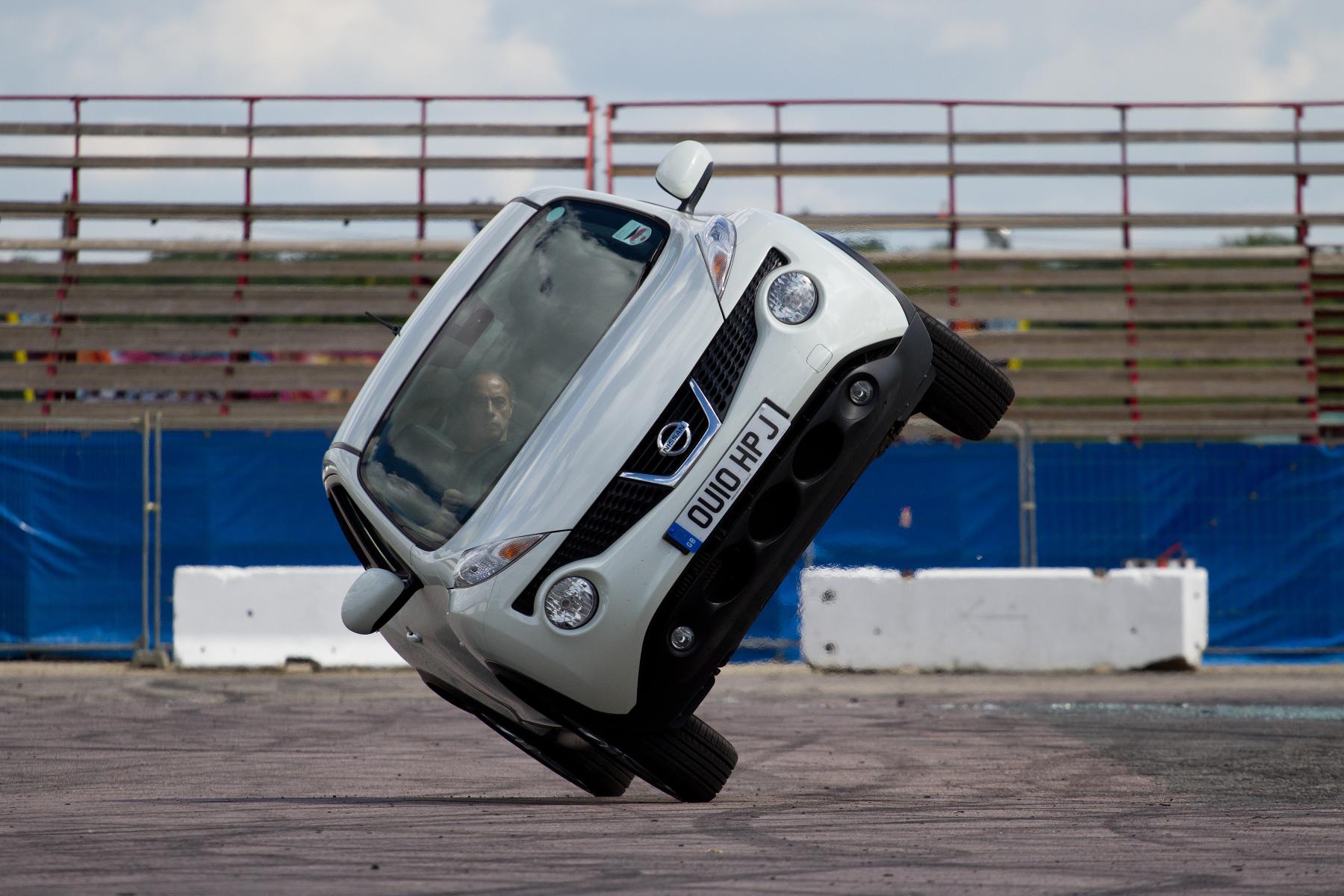 Nissan Goes After Goofy Goodwood Records With Leaf, Juke