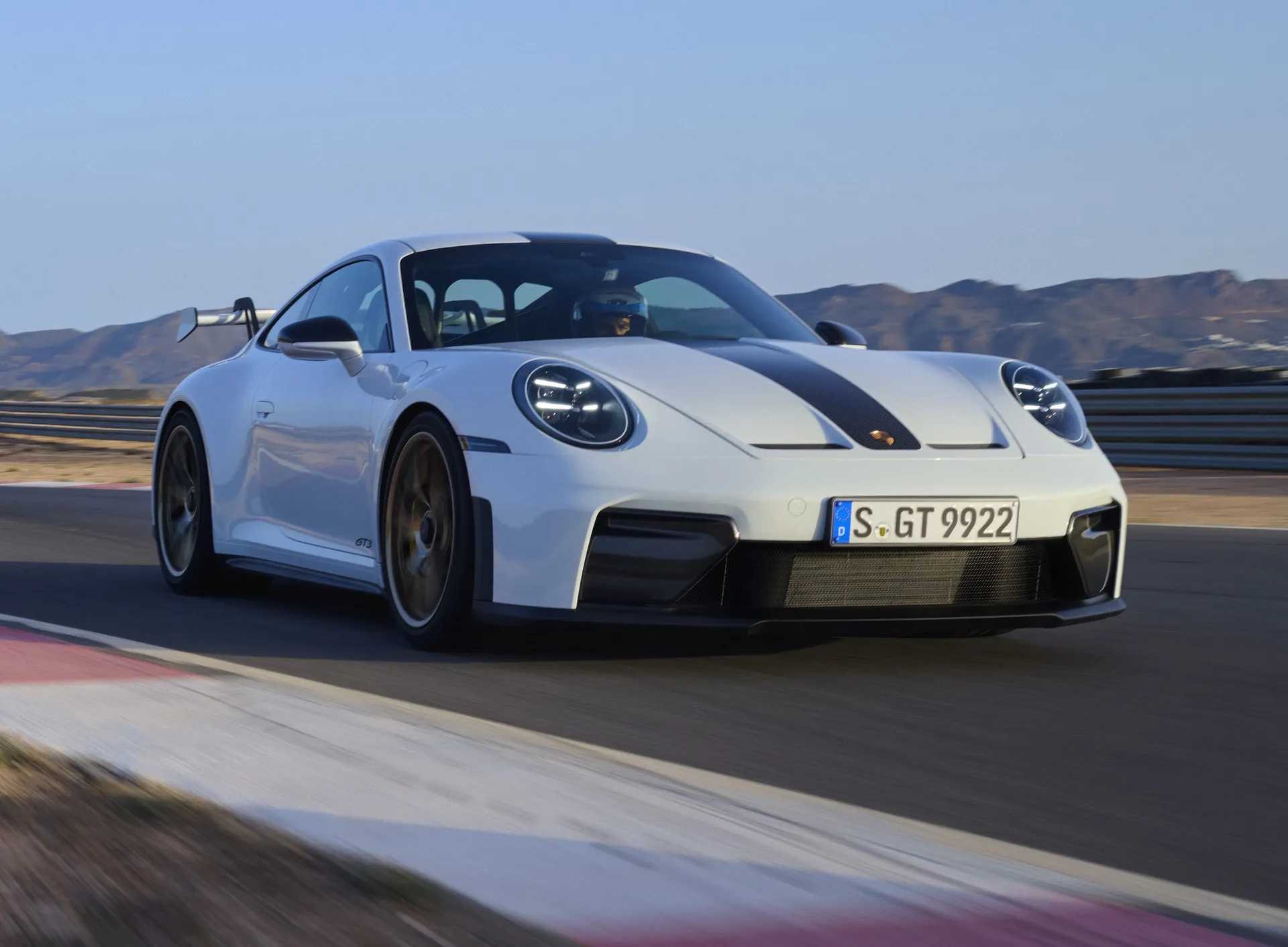 Porsche 911 GT3 running out of time without turbos or hybrid