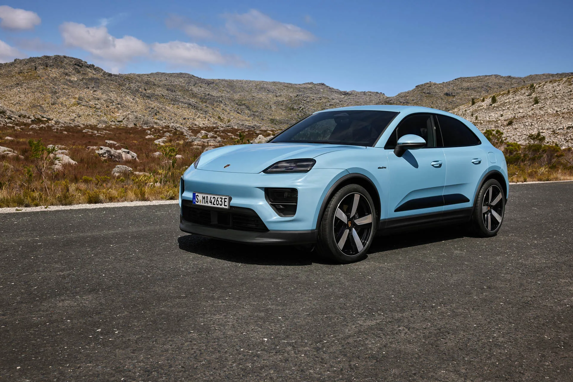 2025 Porsche Macan