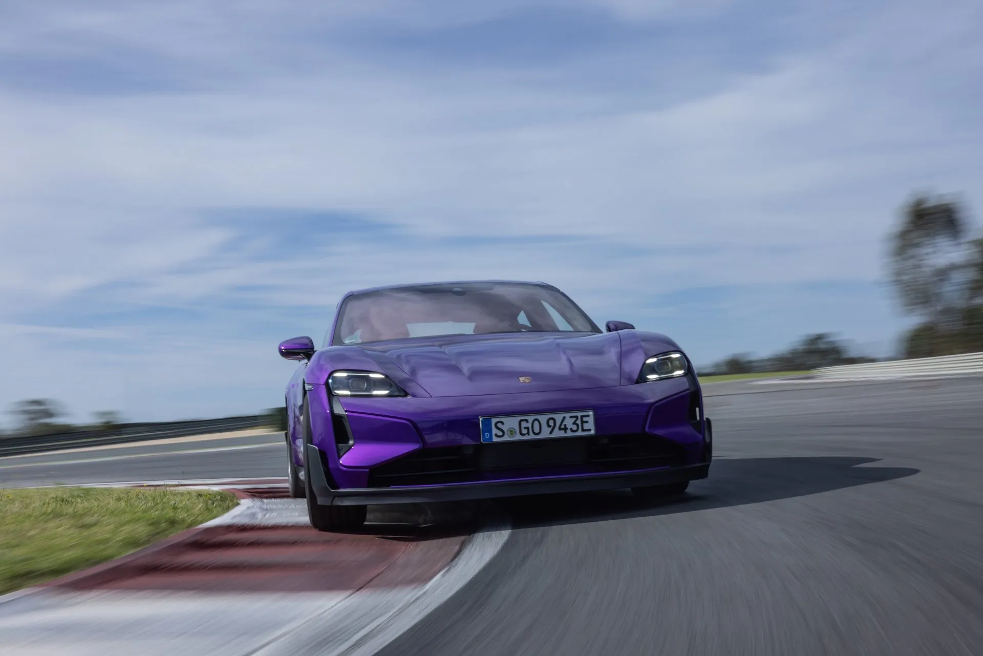 Review: 2025 Porsche Taycan Turbo GT races along without losing its cool