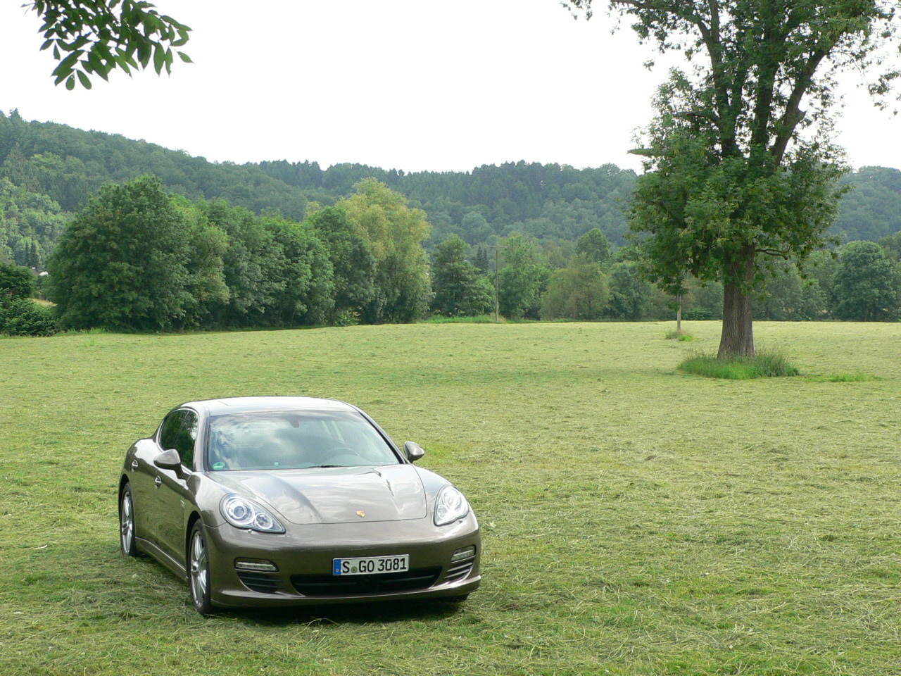 porsche panamera remote start