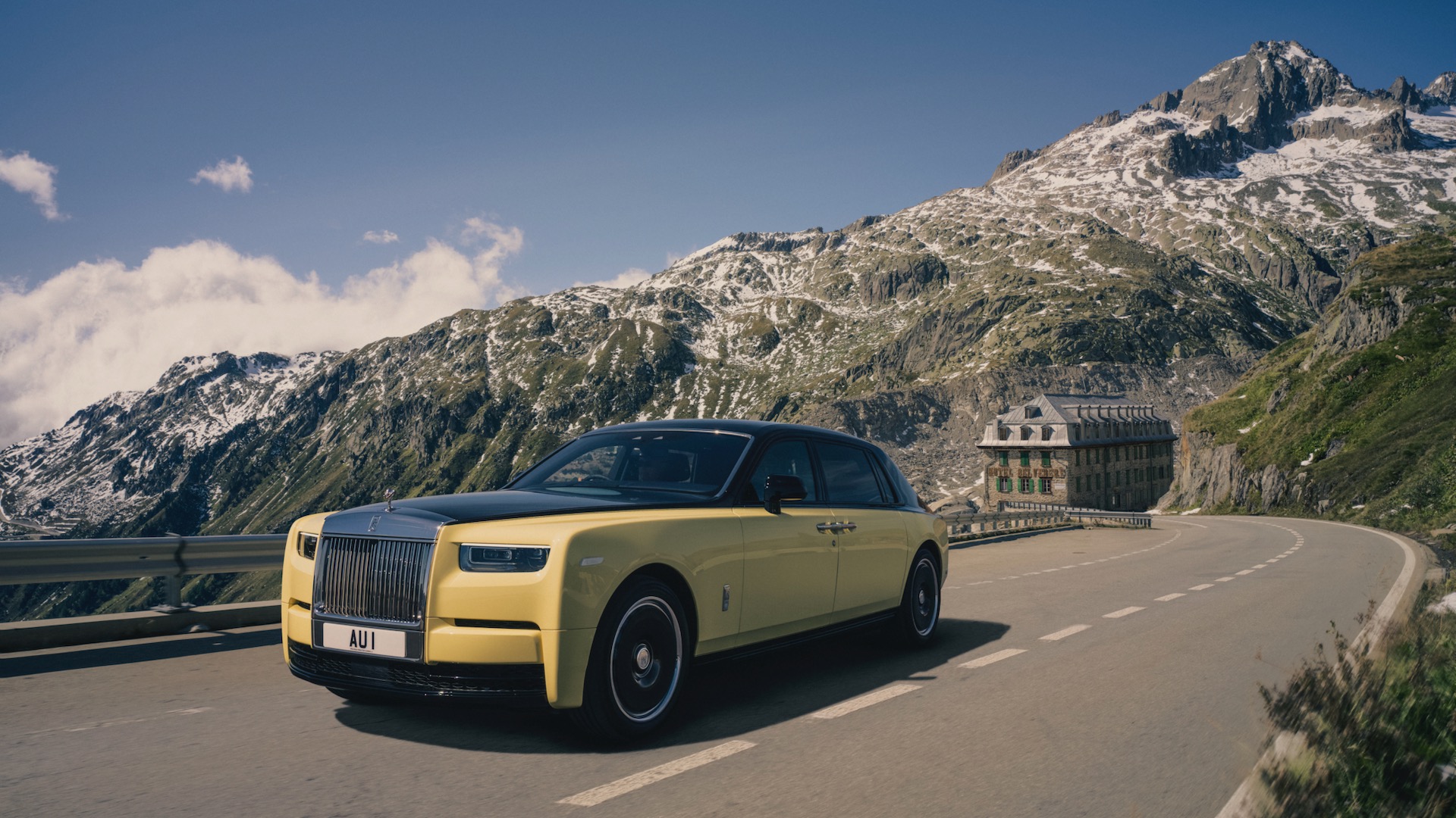 Rolls-Royce commemorates Goldfinger with one-off Phantom