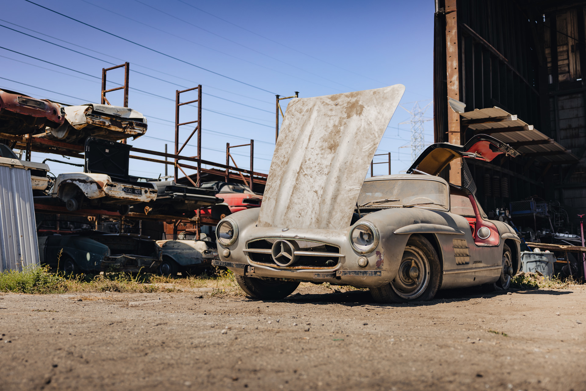 Famous junkyard collection complete with 300SL Alloy Gullwing heads to auction Famous junkyard collection complete with 300SL Alloy Gullwing heads to auction