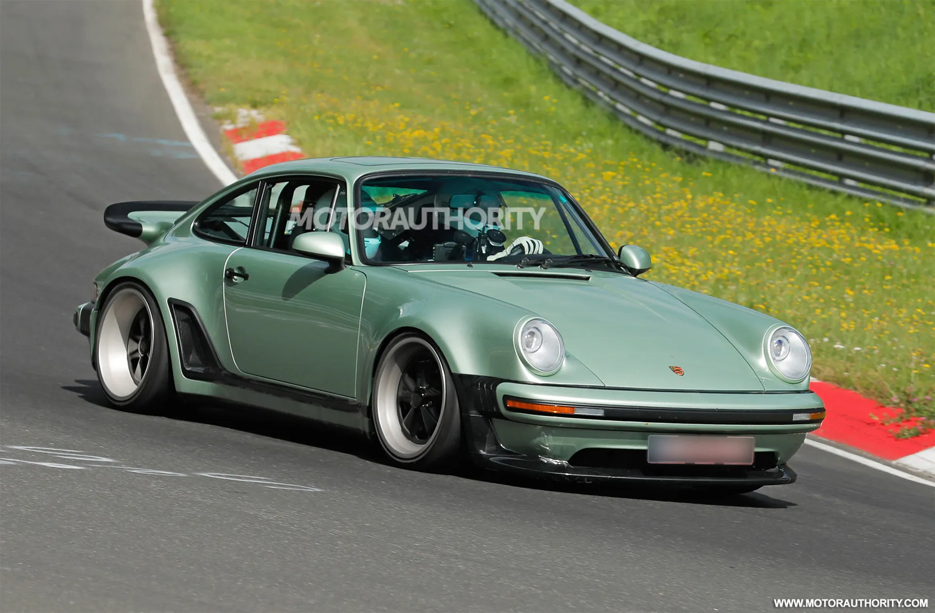 Porsche 930-inspired Singer Turbo Study spotted at the ‘Ring Auto Recent