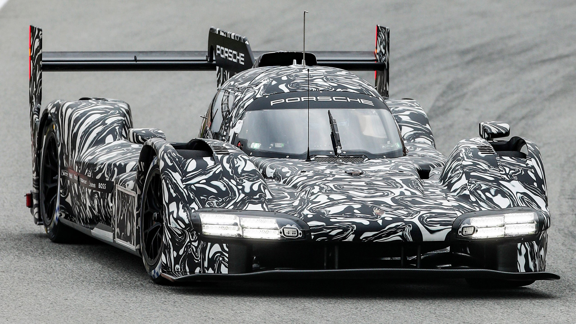2023 Porsche LMDH Race Car Shows Off Headlights That Resemble Taycan 