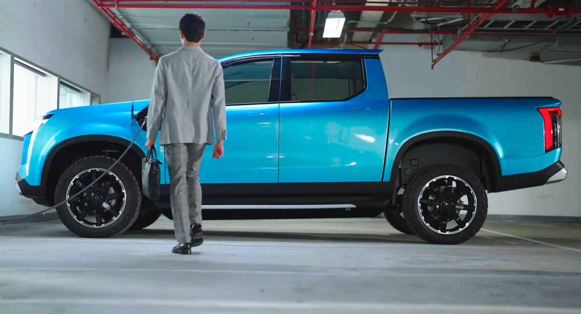 Foxconn’s EV brand teases Model V electric pickup truck, Model B compact hatch Auto Recent