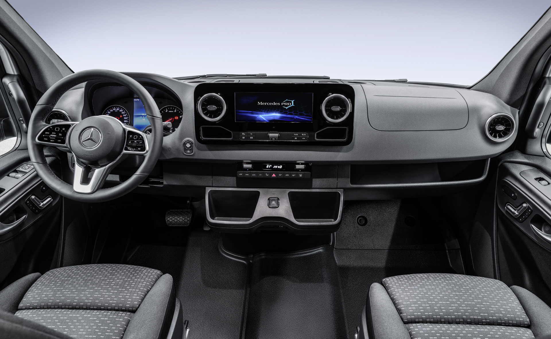 Mercedes reveals interior of nextgen Sprinter